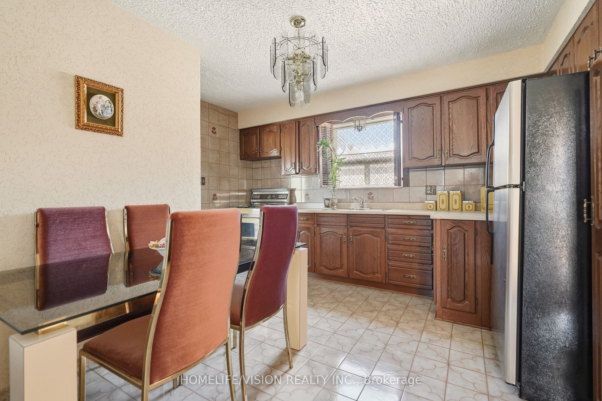 239 Epsom Downs Drive Property Photo 20