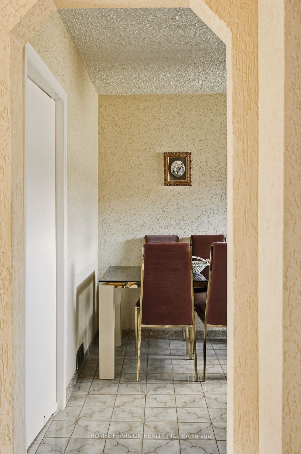 239 Epsom Downs Drive Property Photo 31