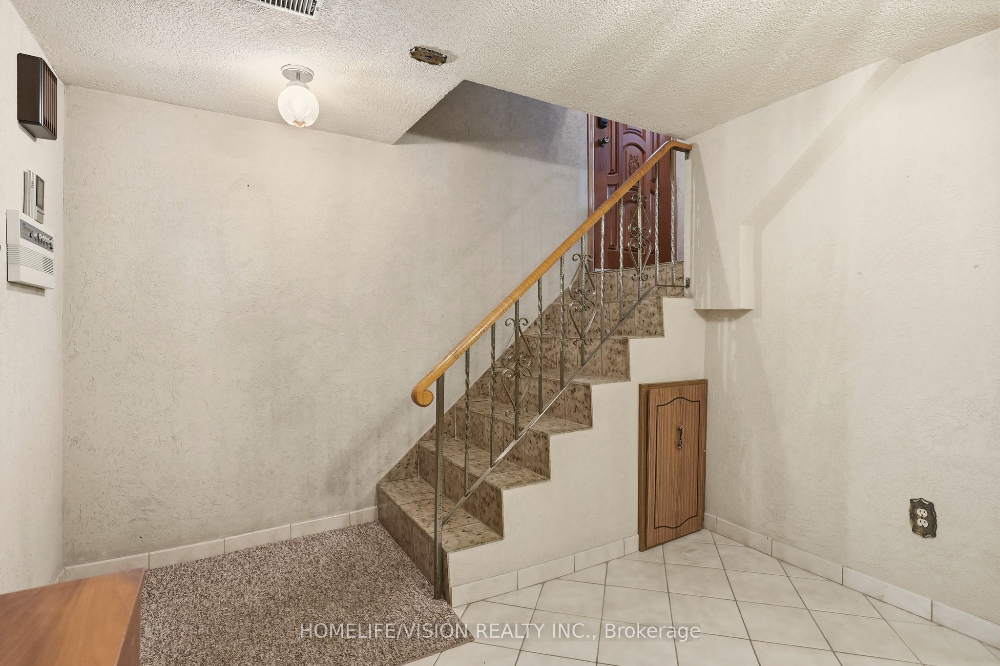 239 Epsom Downs Drive Property Photo 34
