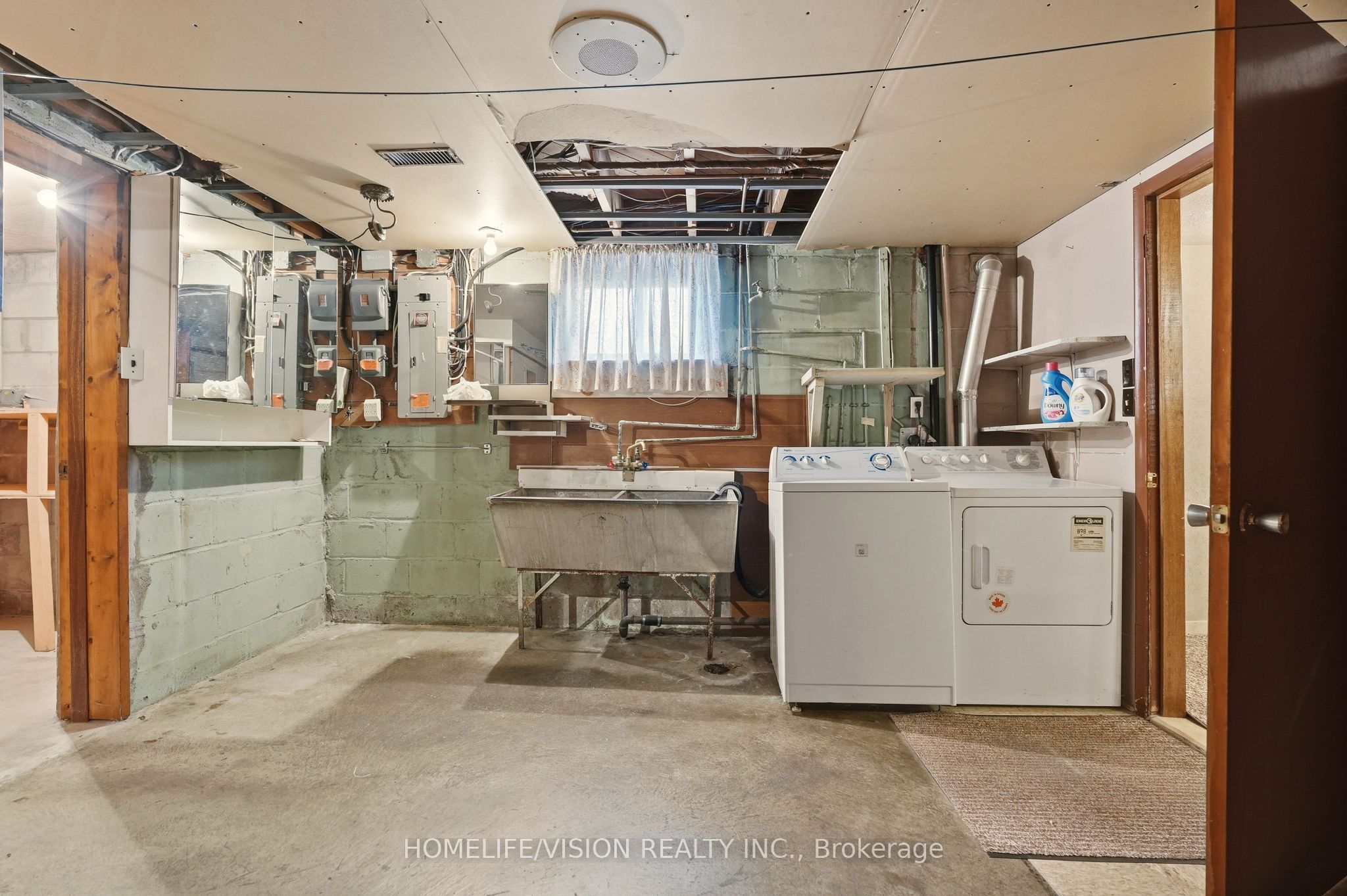 239 Epsom Downs Drive Property Photo 43