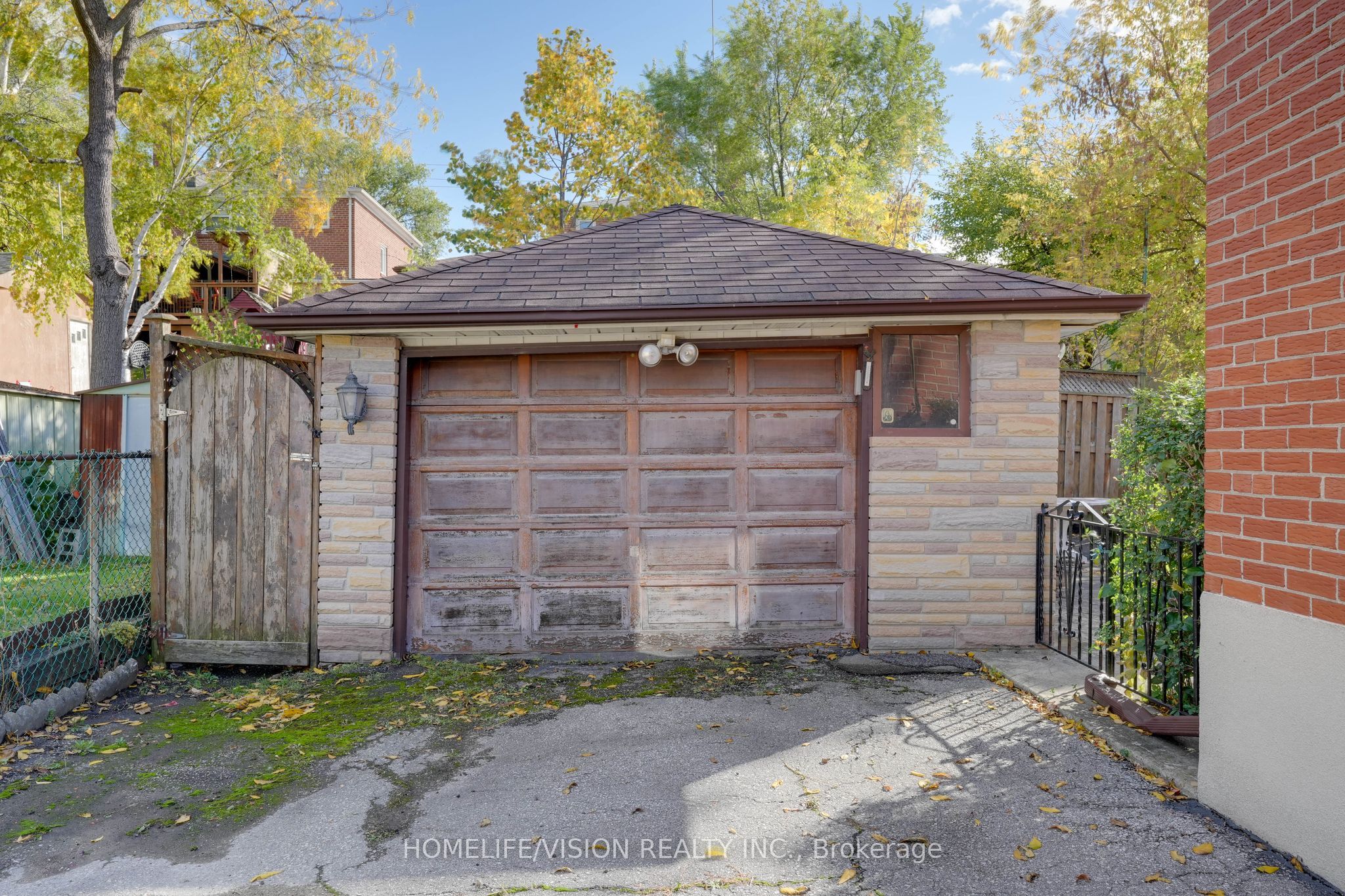 239 Epsom Downs Drive Property Photo 49