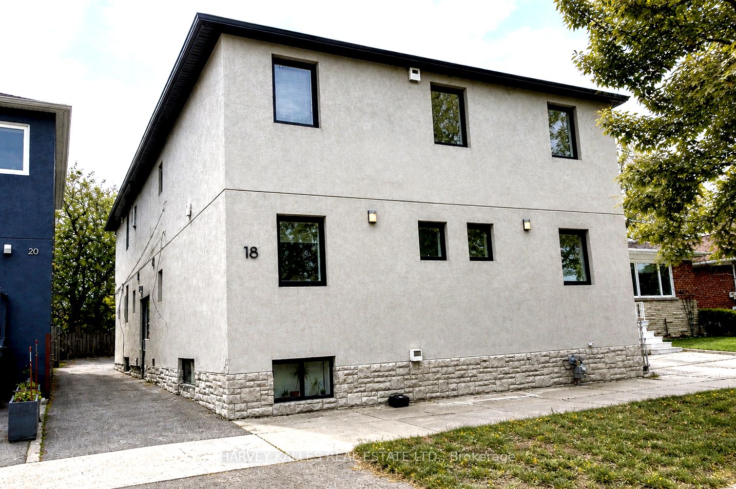18 Cavell Avenue Property Photo 1