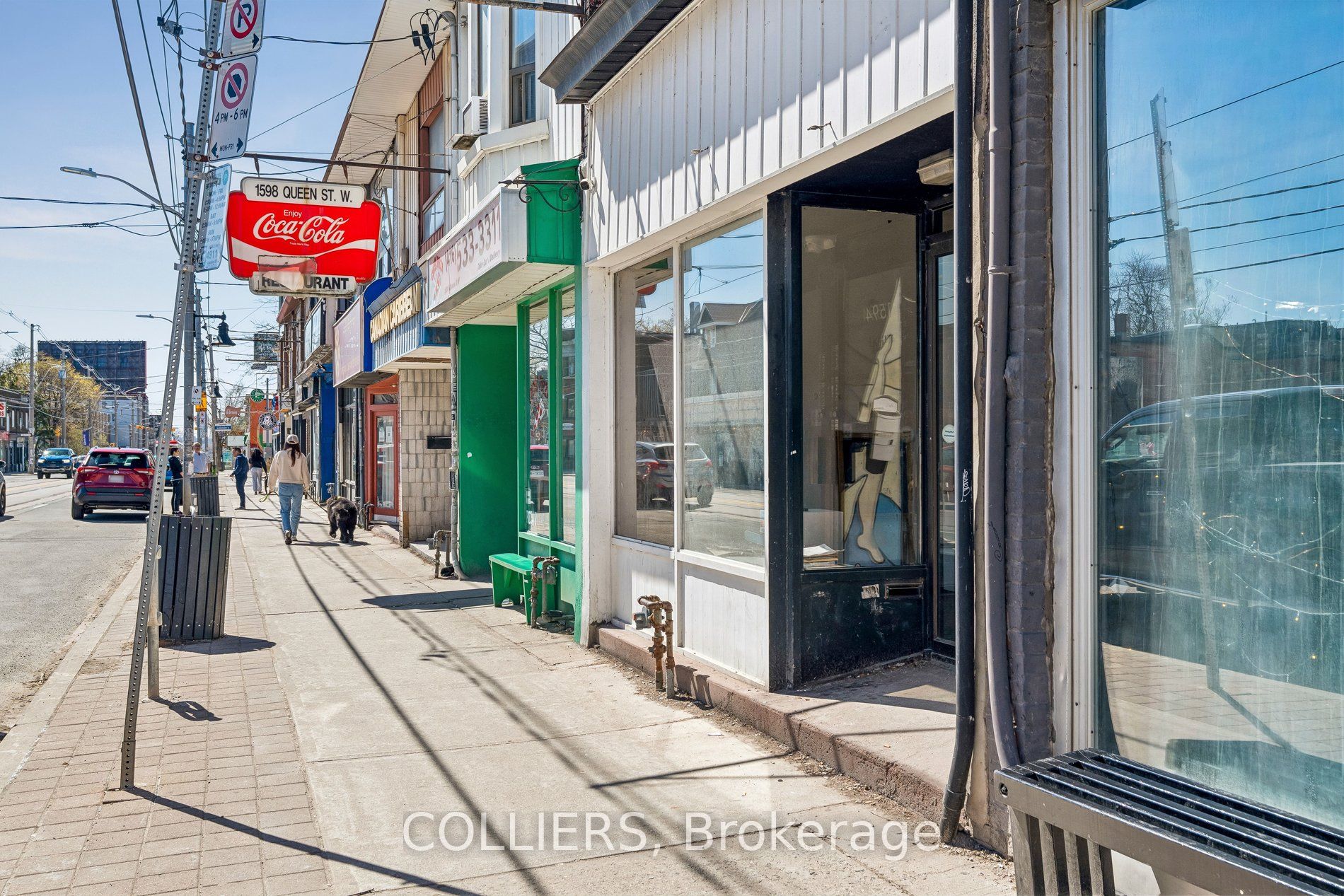 1594 Queen Street W Property Photo 4