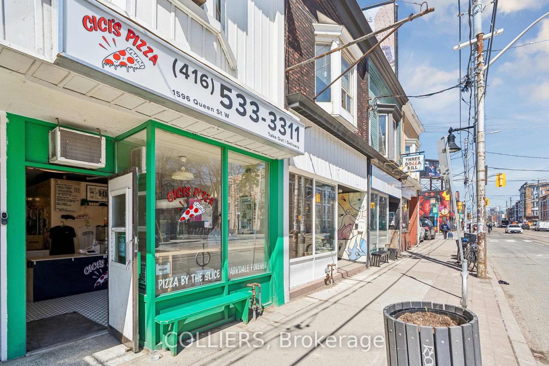 1594 Queen Street W Property Photo 5