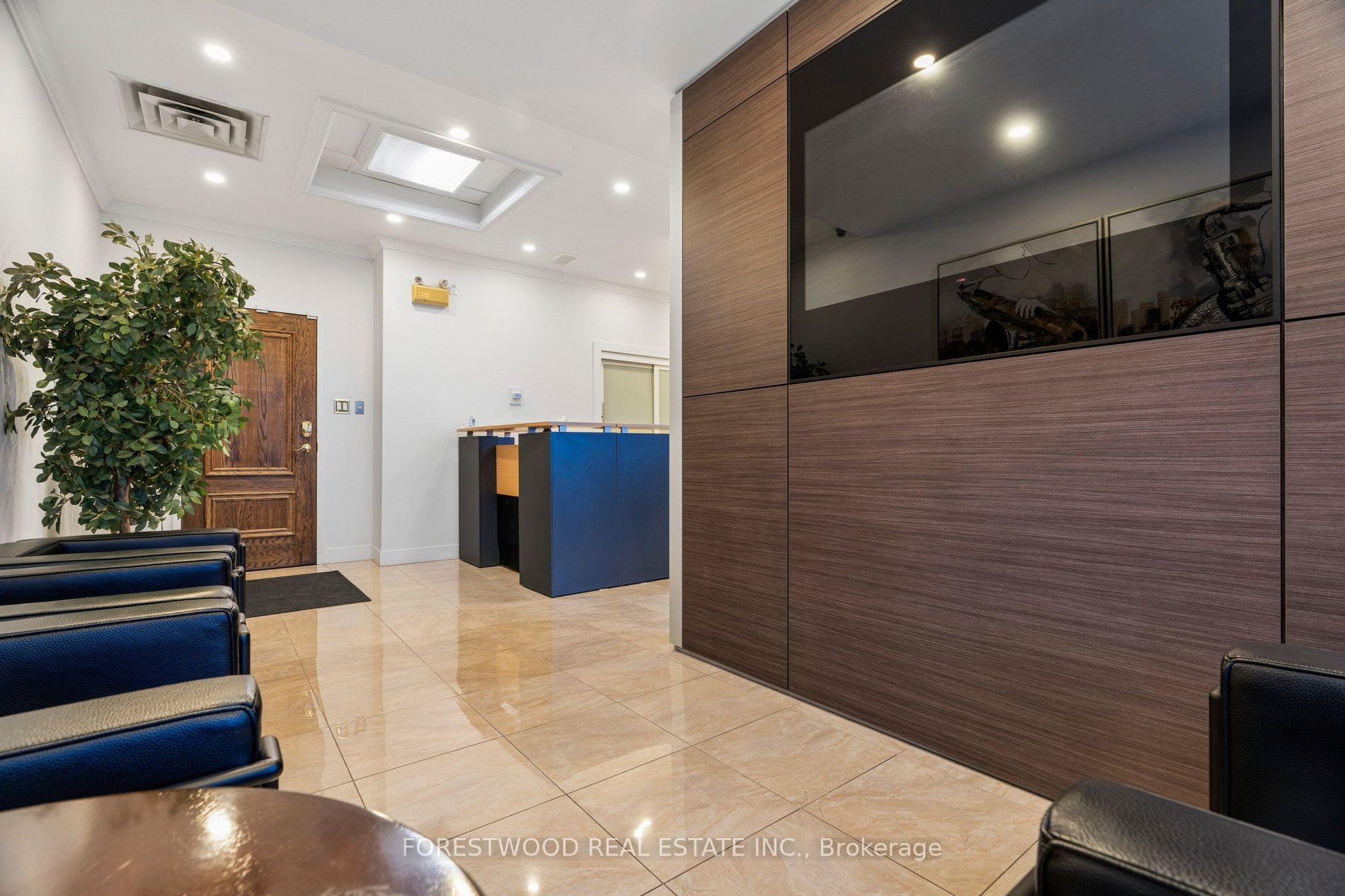 1280 Finch Avenue W 408 & 409 Property Photo 2