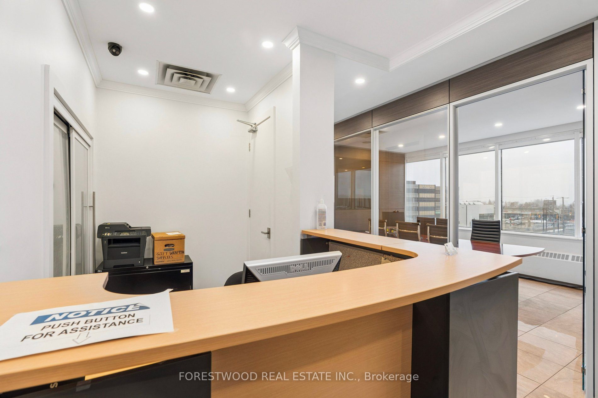 1280 Finch Avenue W 408 & 409 Property Photo 8