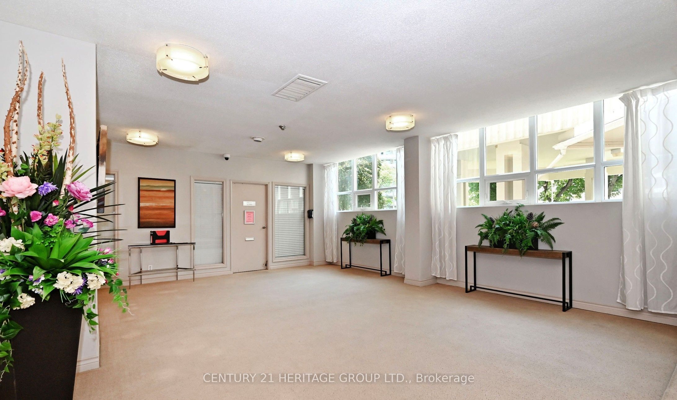 2323 Confederation Parkway 1408 Property Photo 25
