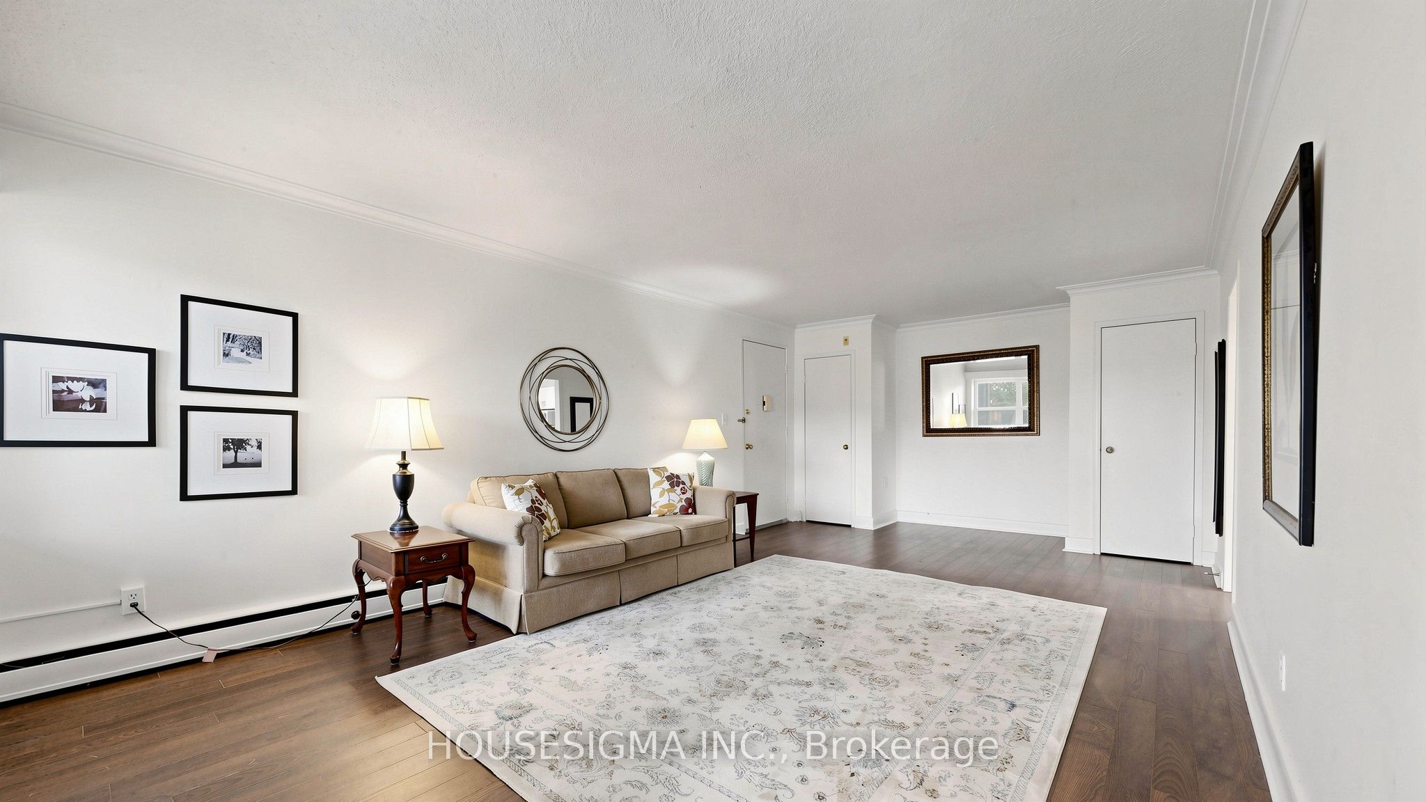 824 Brant Street 9 Property Photo 7