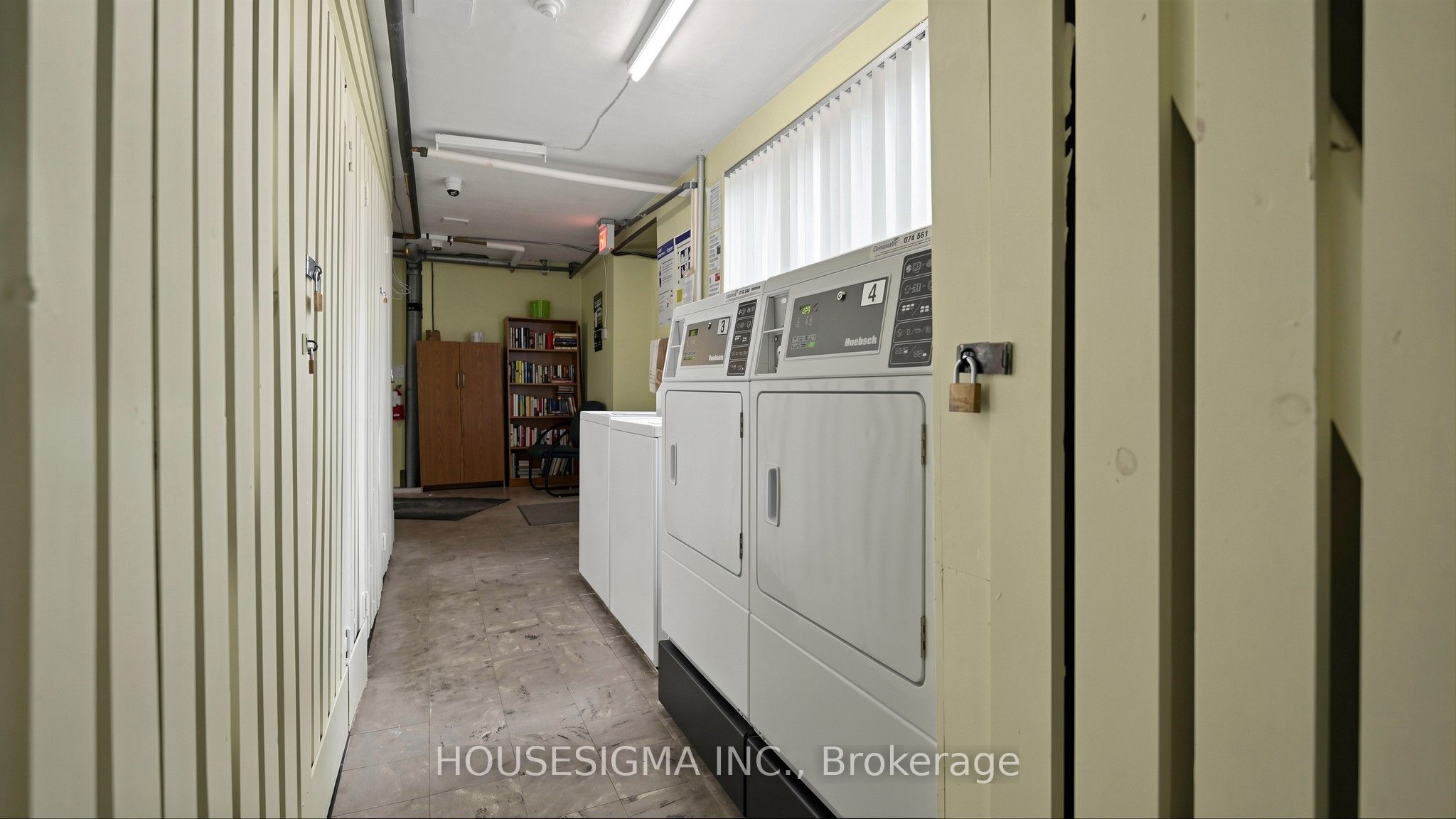 824 Brant Street 9 Property Photo 22