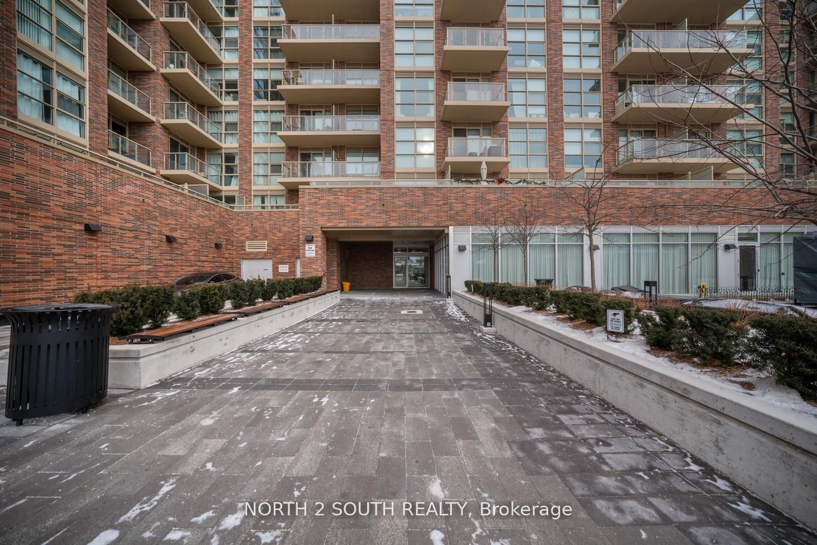 1787 St Clair Avenue W 213 Property Photo 34