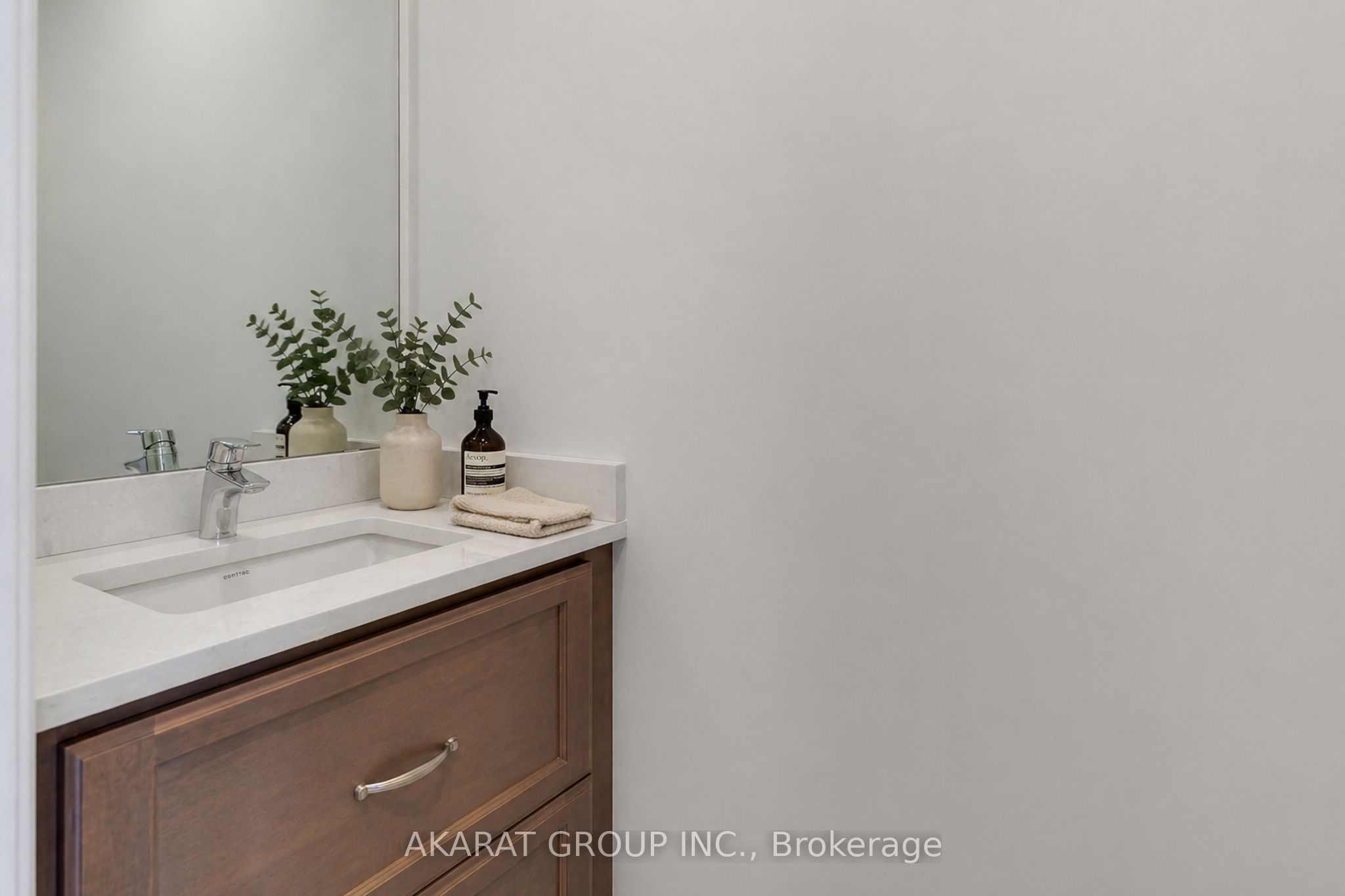 2395 Saw Whet Boulevard Property Photo 22