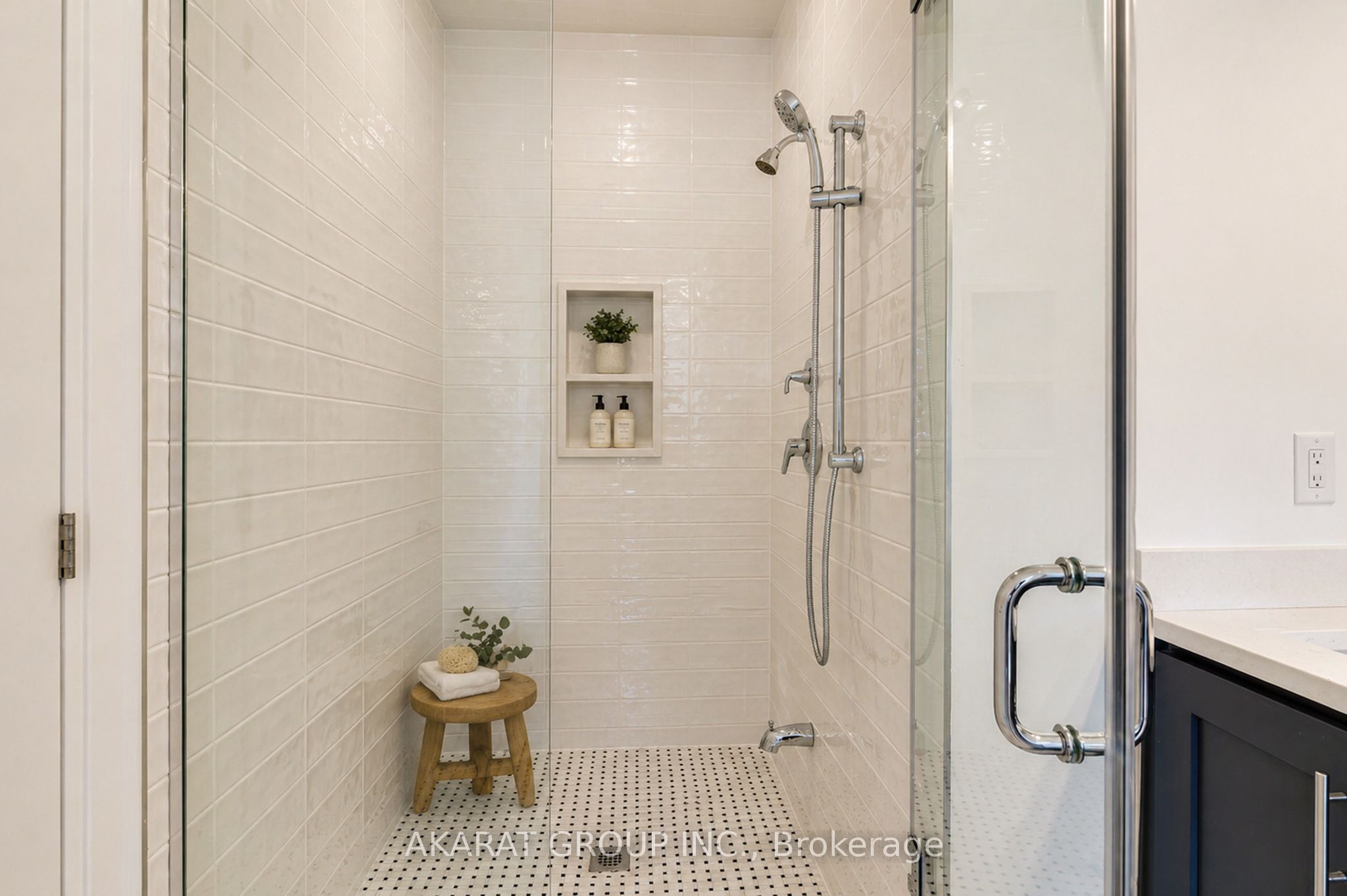 2395 Saw Whet Boulevard Property Photo 28