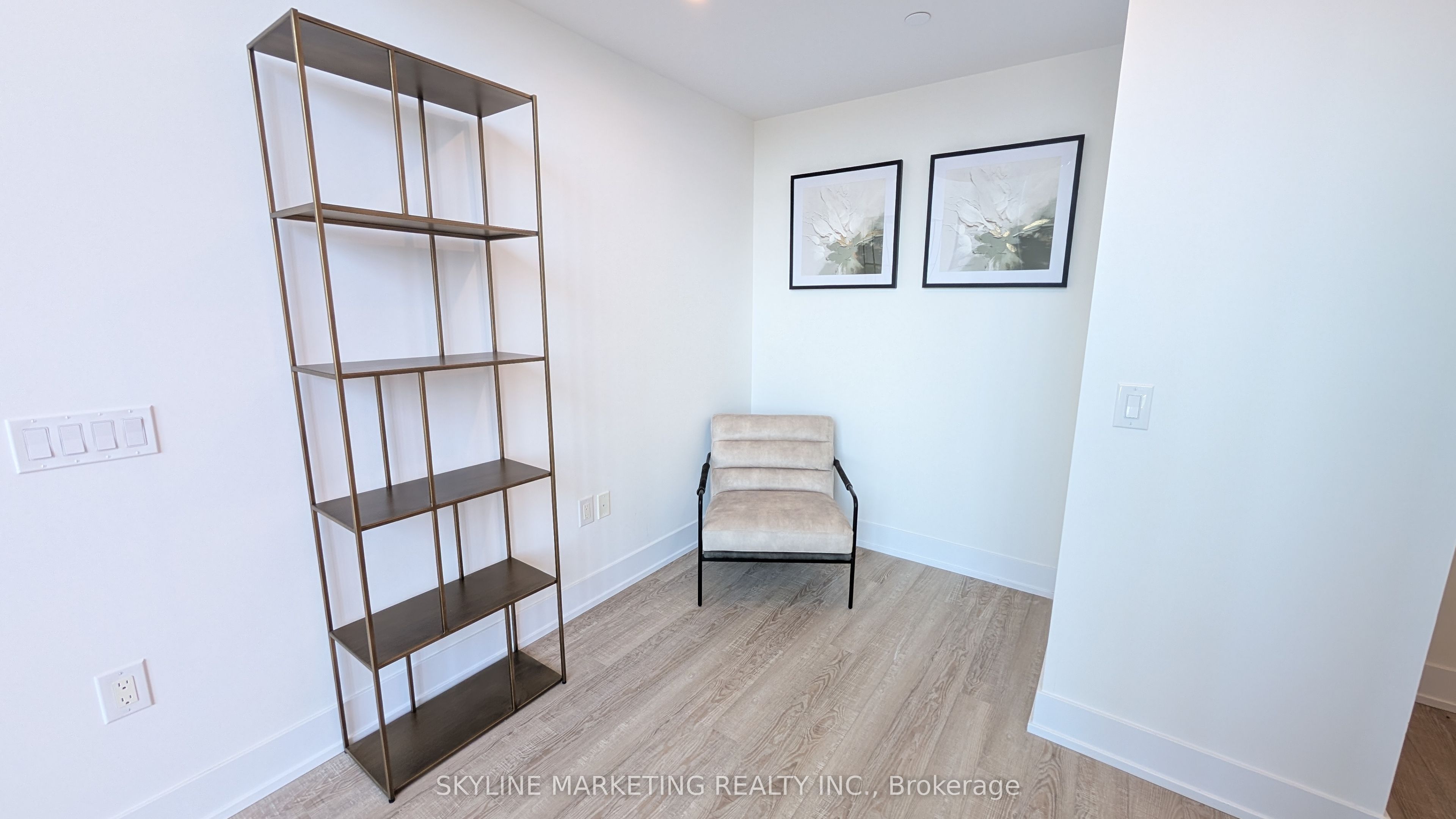 2450 Old Bronte Road 102 Property Photo 9