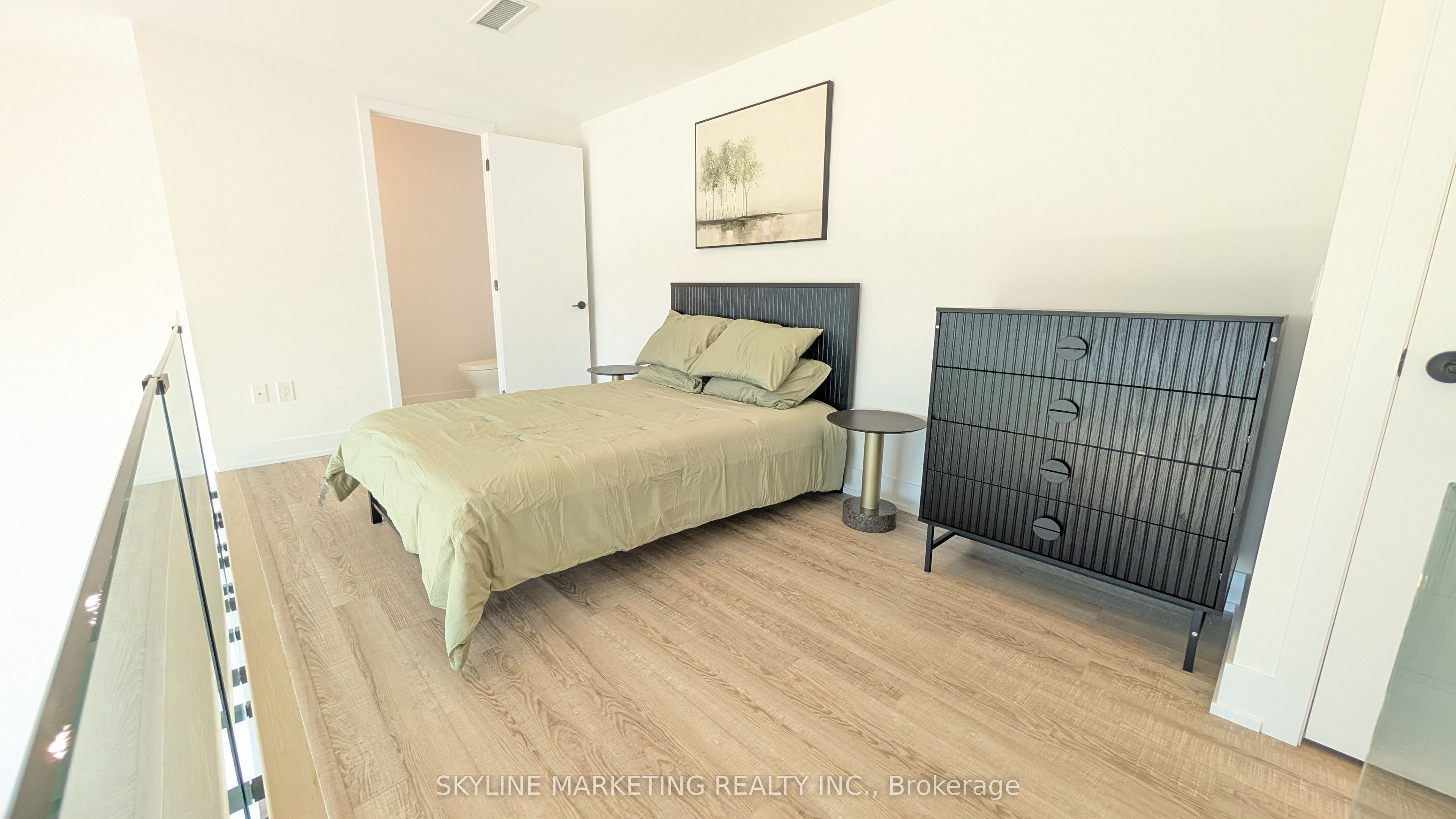 2450 Old Bronte Road 102 Property Photo 10