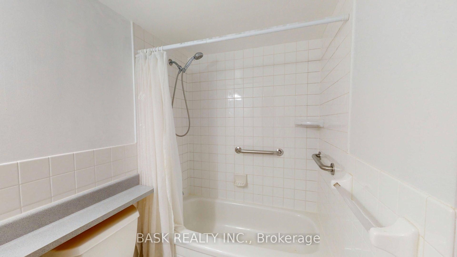 12 Laurelcrest Street 907 Property Photo 19