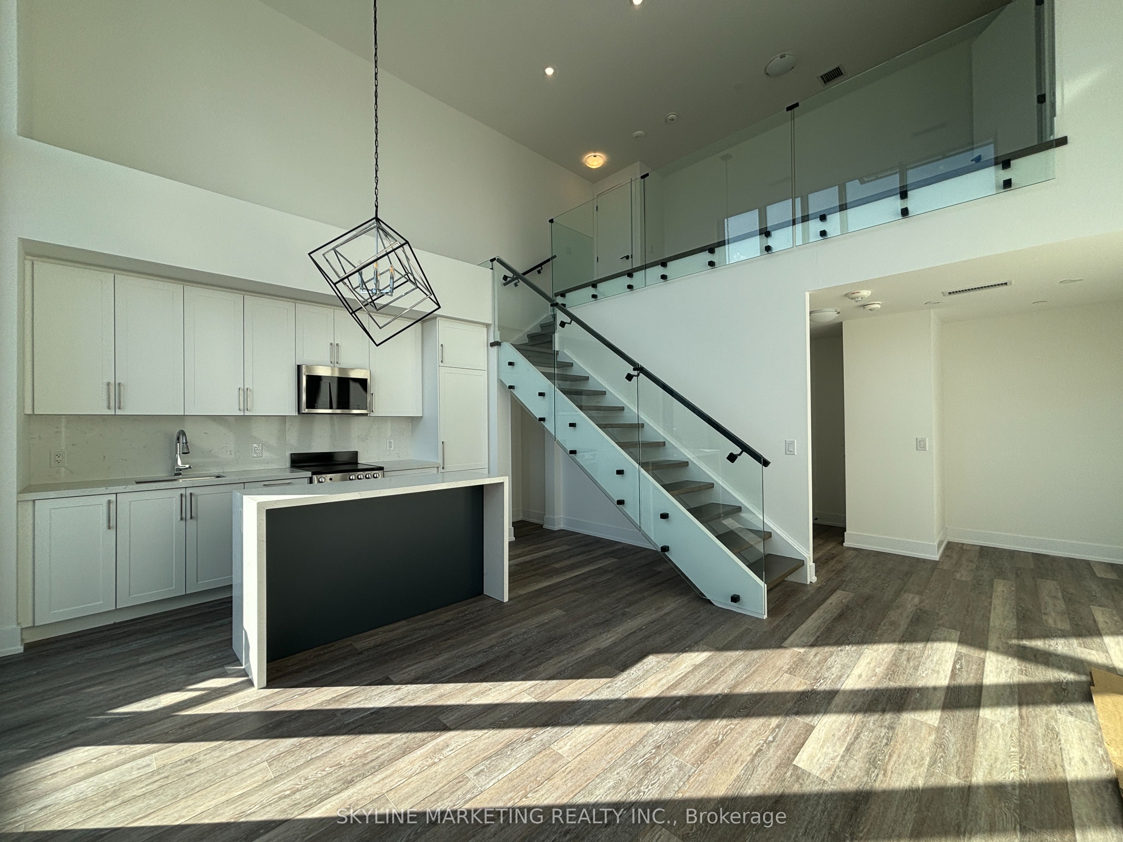 2450 Old Bronte Road 103 Property Photo 1