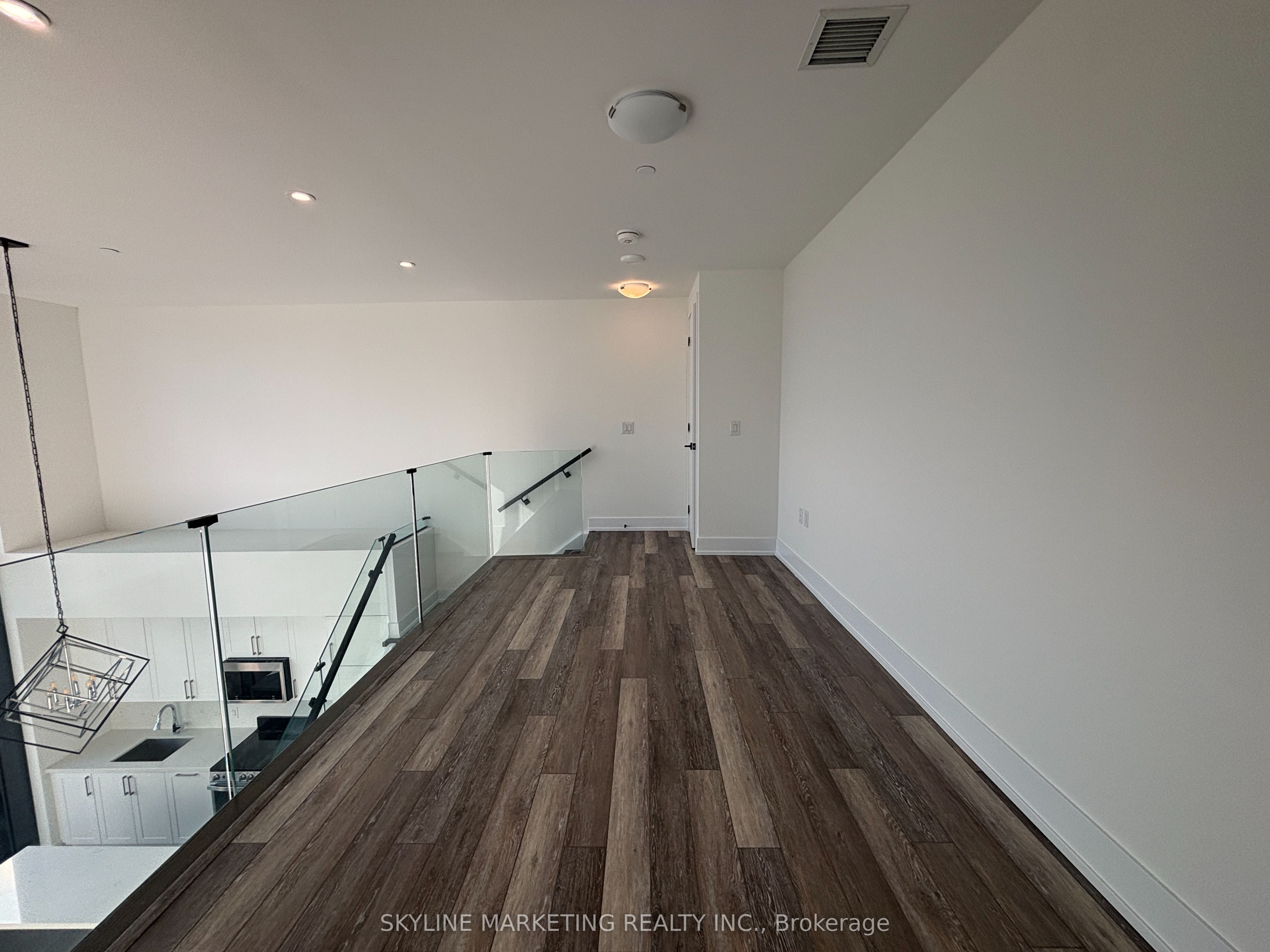 2450 Old Bronte Road 103 Property Photo 10