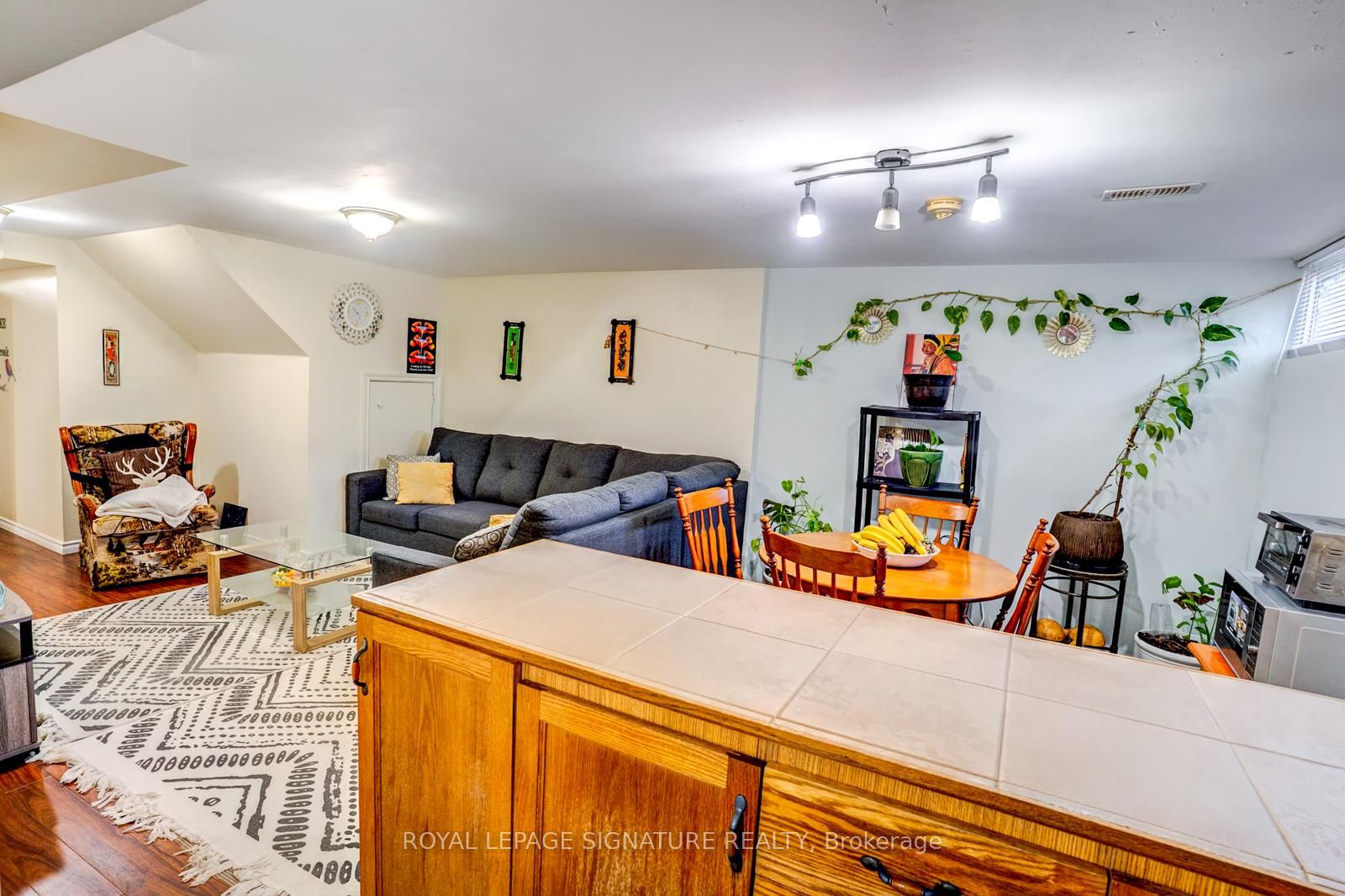 15 Epsom Downs Drive Property Photo 18