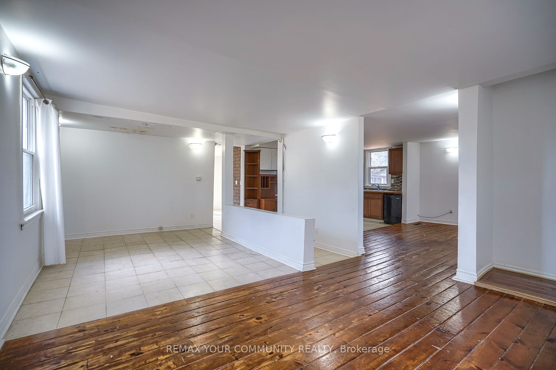 20364 St. Andrews Road Property Photo 8