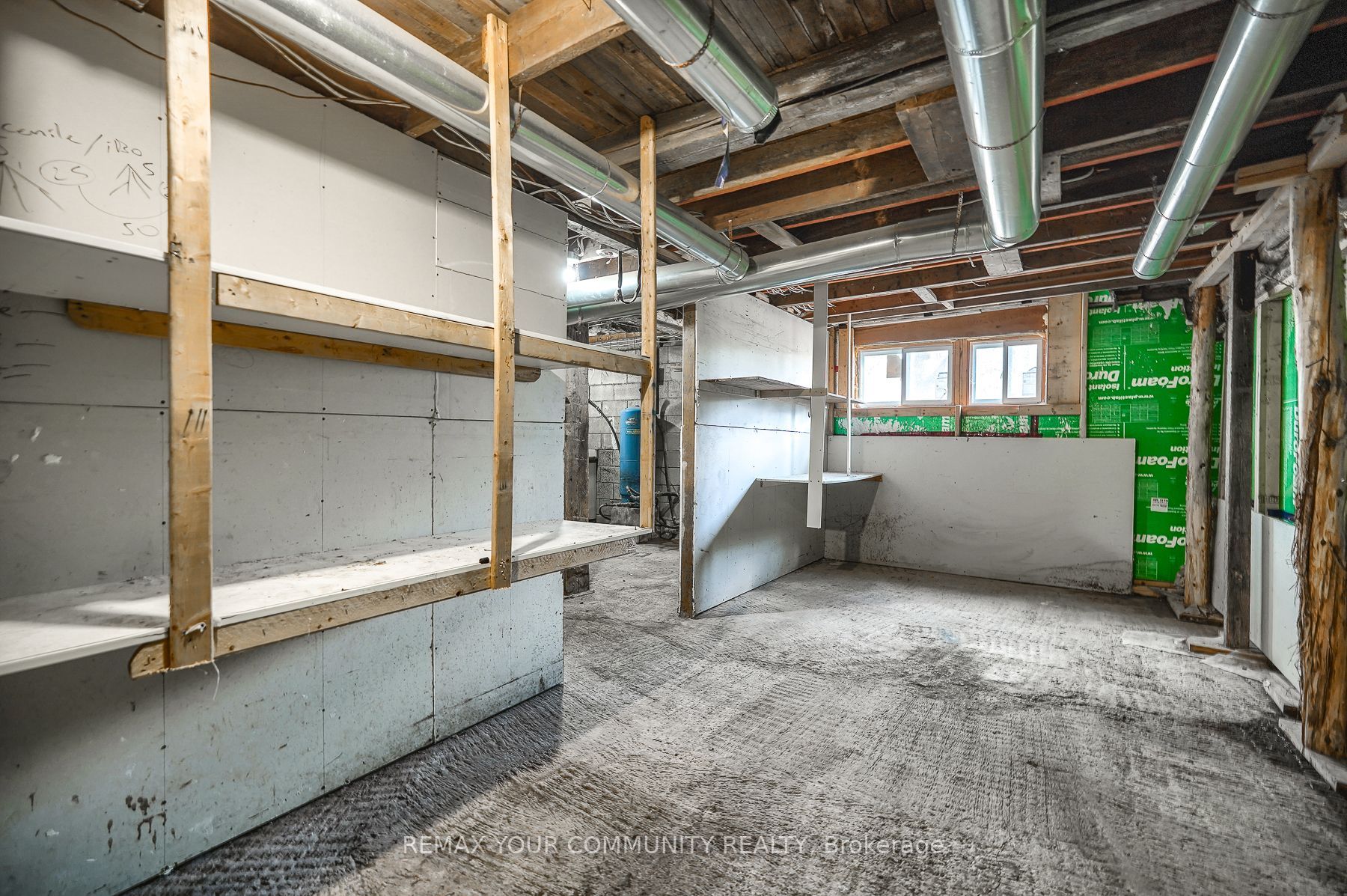 20364 St. Andrews Road Property Photo 25