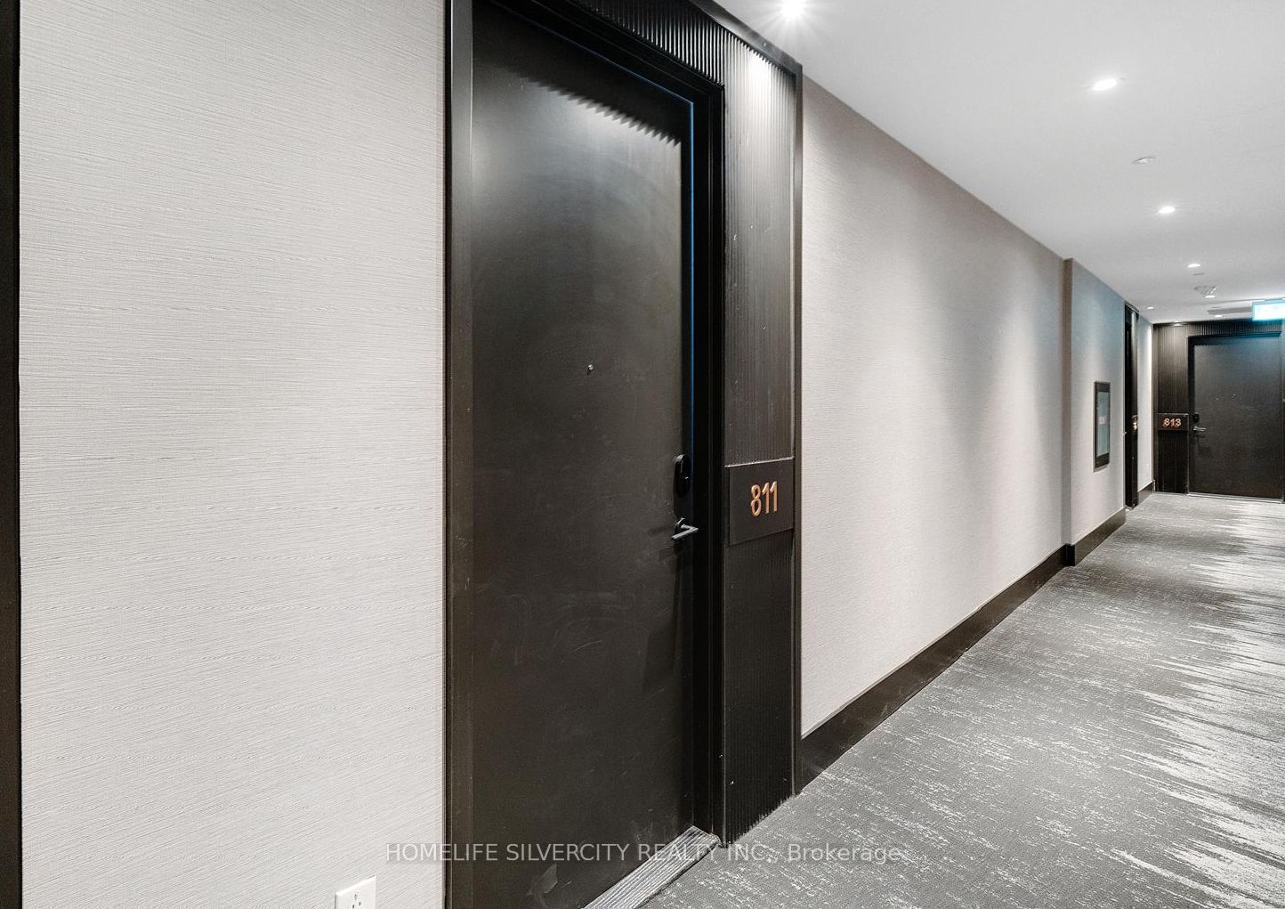 2450 Old Bronte Road 811 Property Photo 8