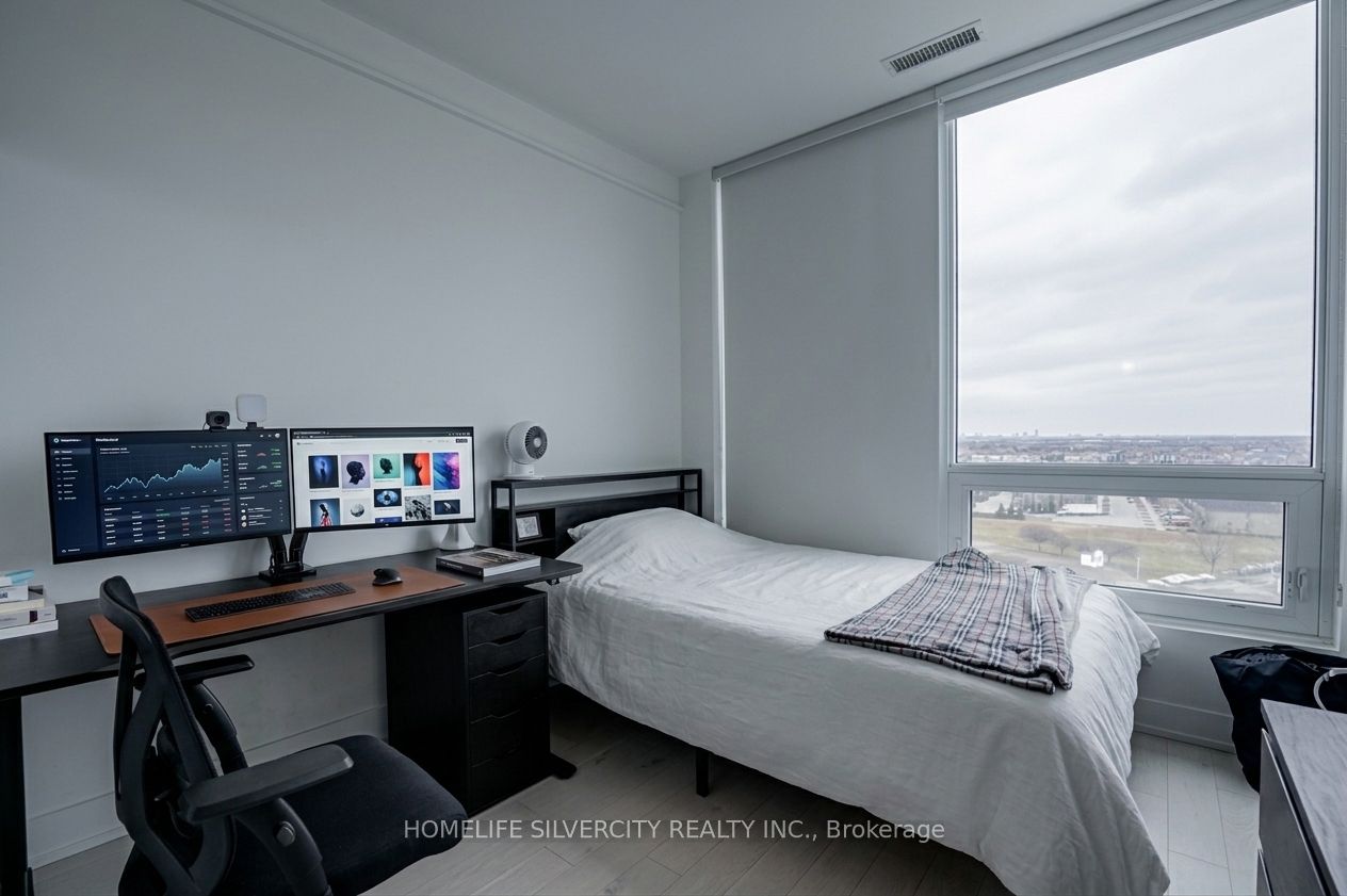 2450 Old Bronte Road 811 Property Photo 21