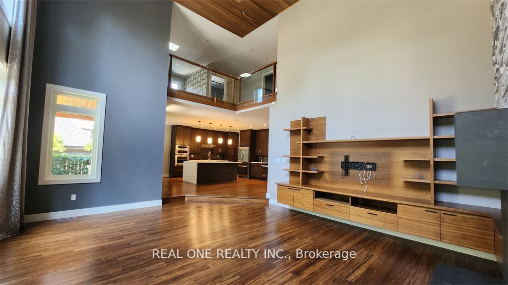 531 Jeanette Drive Property Photo 4
