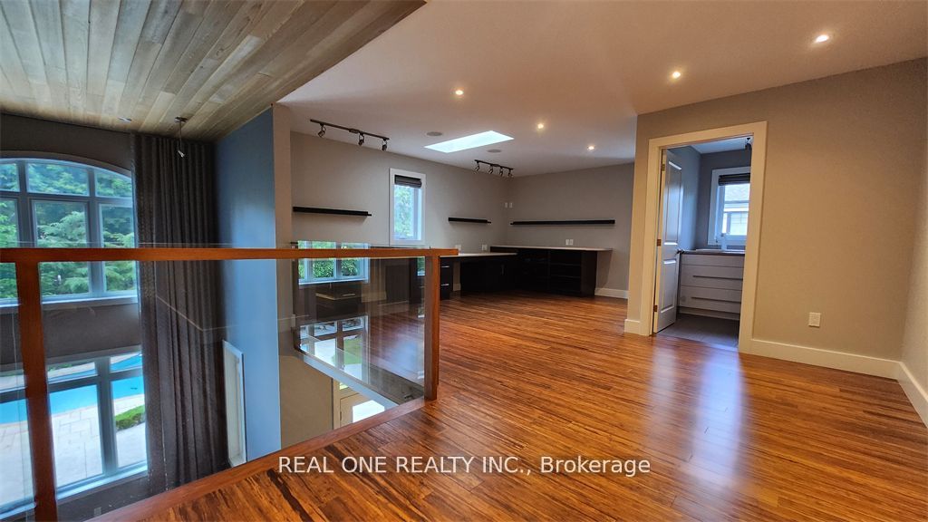 531 Jeanette Drive Property Photo 14