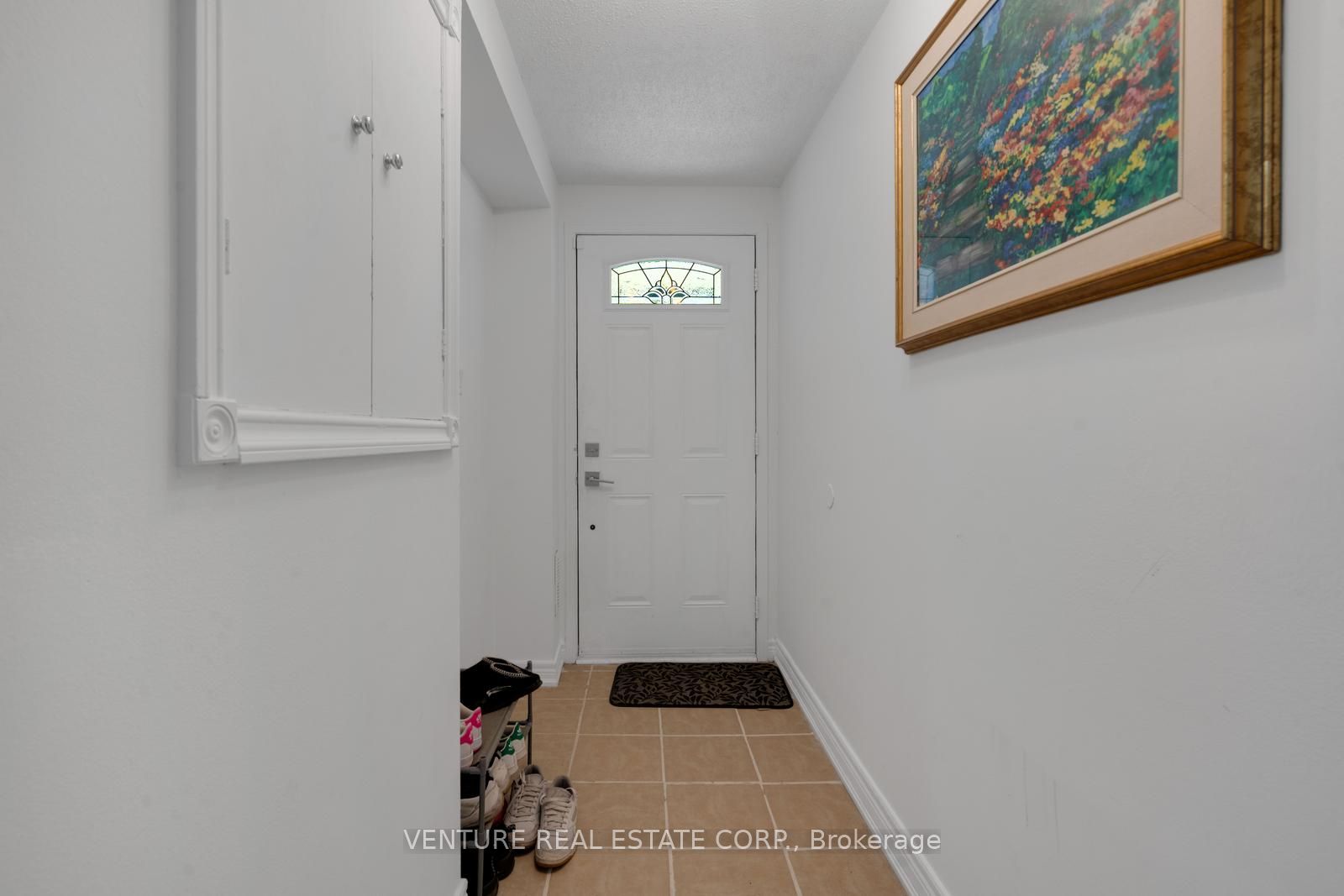 19 Spadina Road Property Photo 4