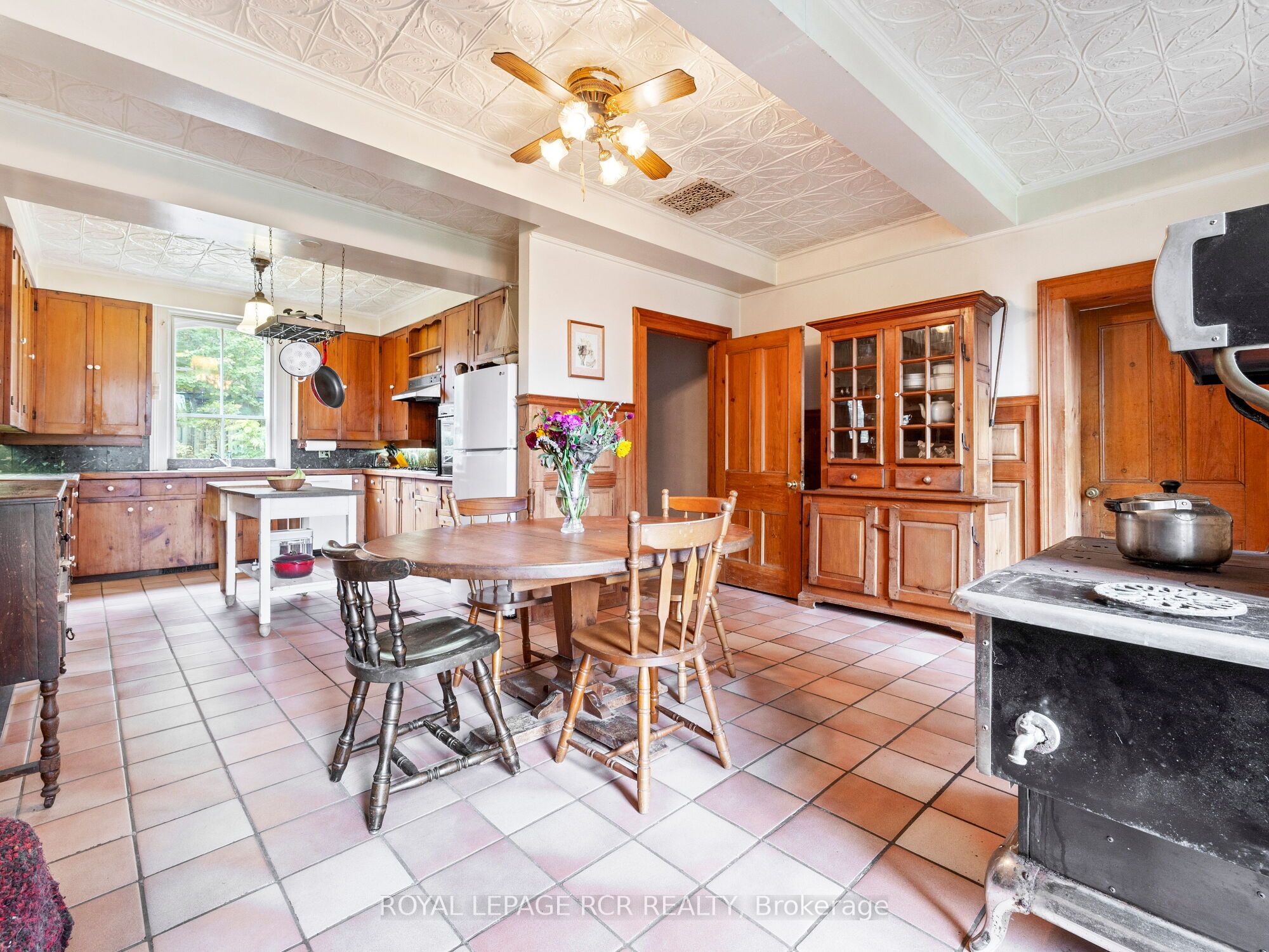 11 Third Avenue Property Photo 15