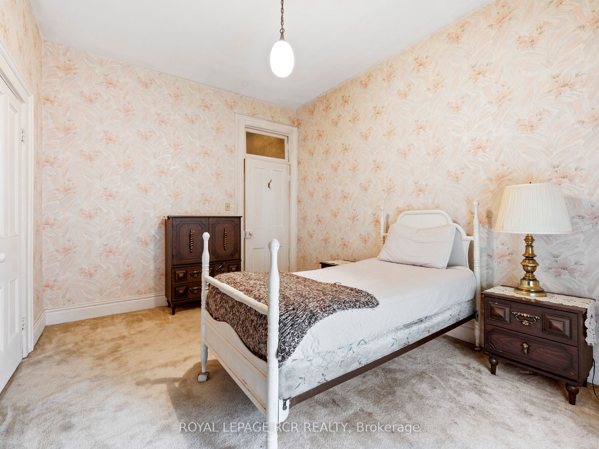 11 Third Avenue Property Photo 36
