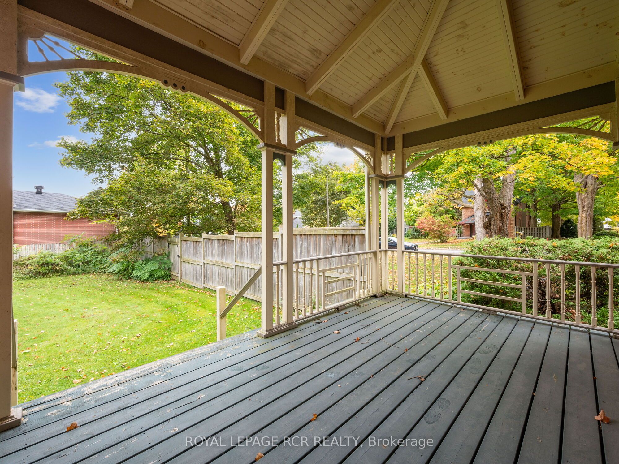 11 Third Avenue Property Photo 40