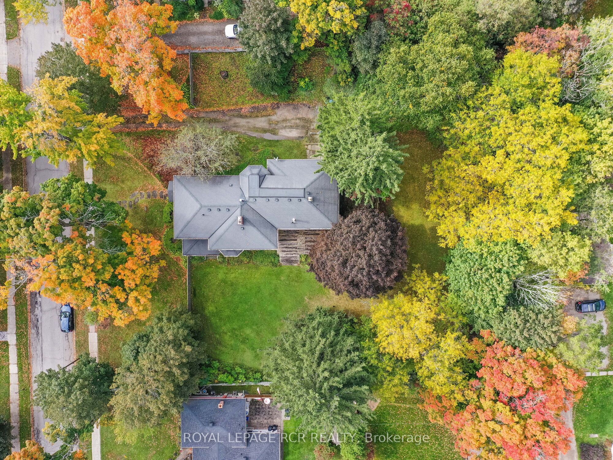 11 Third Avenue Property Photo 41
