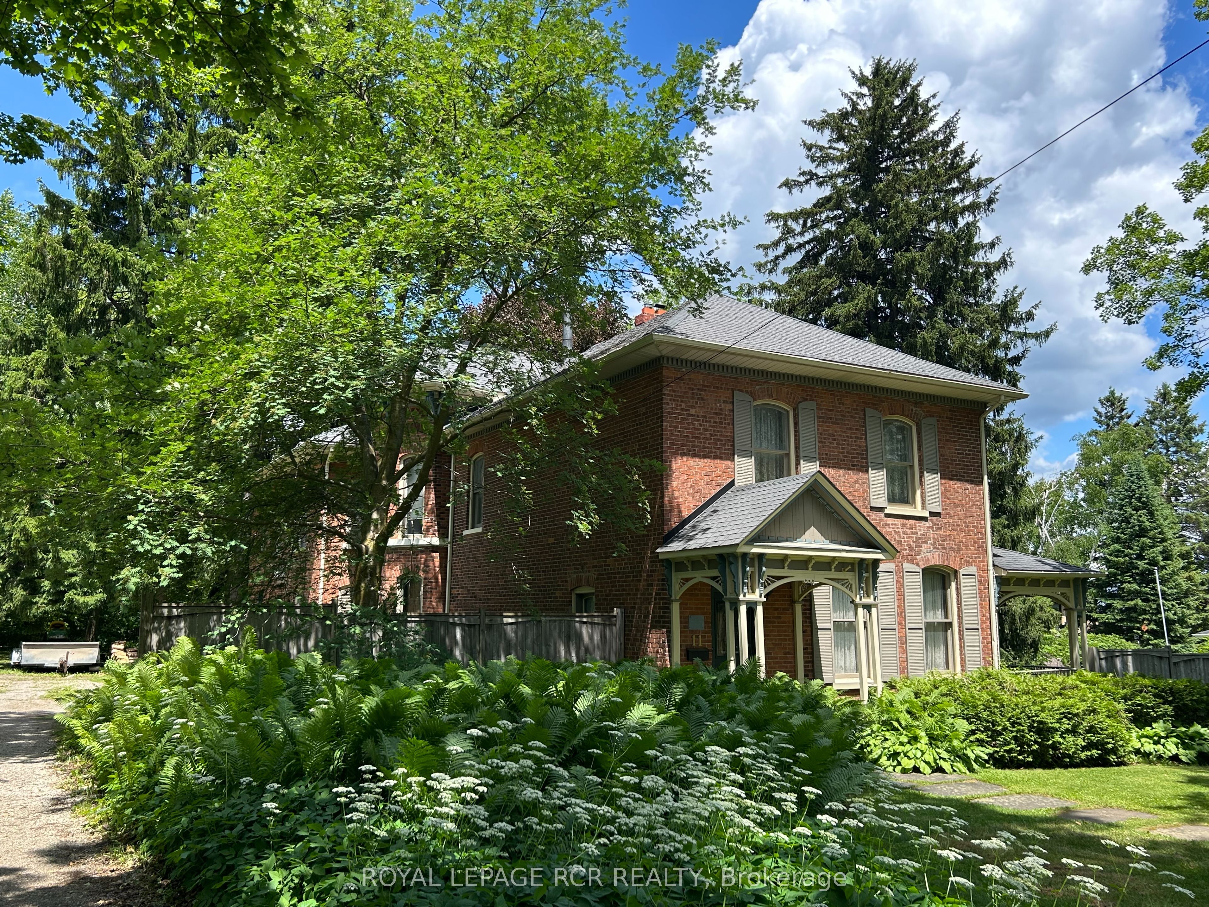 11 Third Avenue Property Photo 49