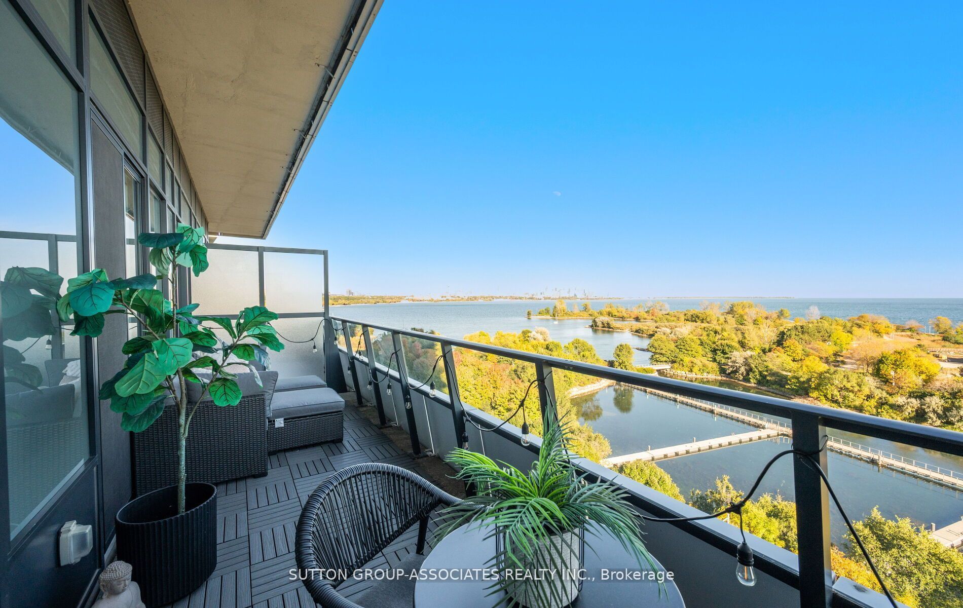 20 Shore Breeze Drive 703 Property Photo 34