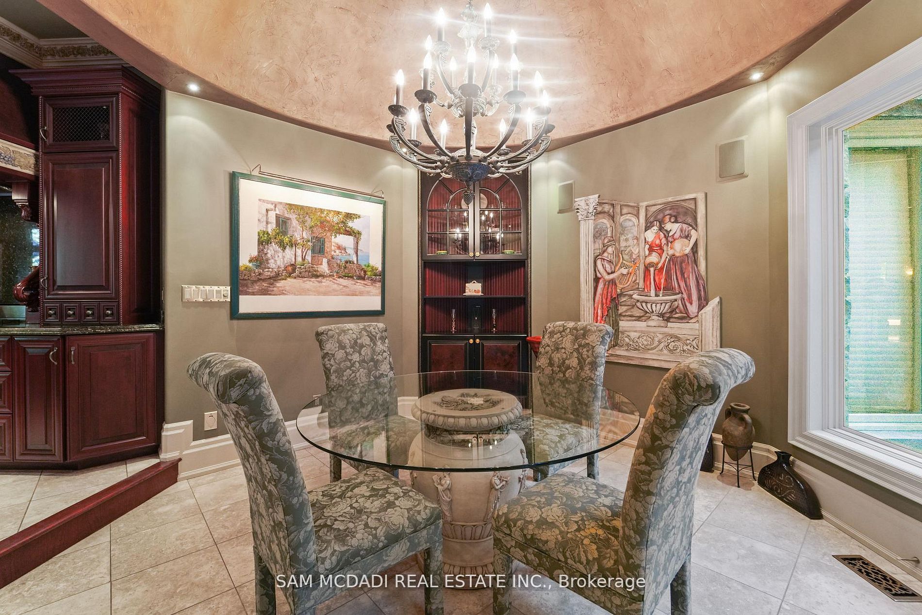 10140 Pineview Trail Property Photo 12