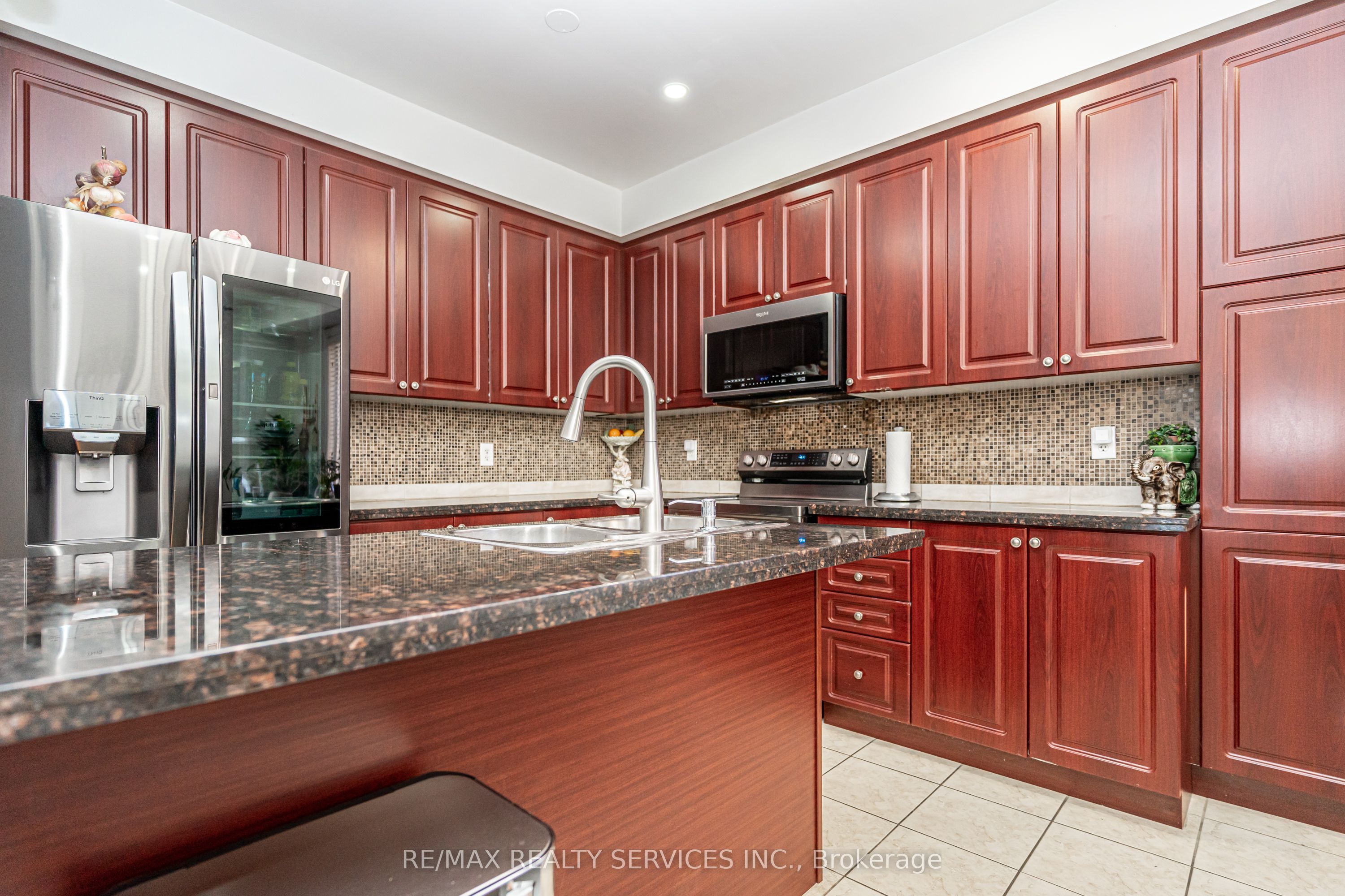88 Sled Dog Road Property Photo 17