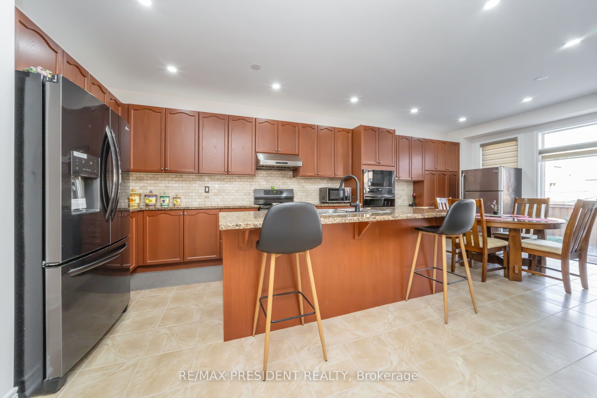 13 Clunburry Road Property Photo 13