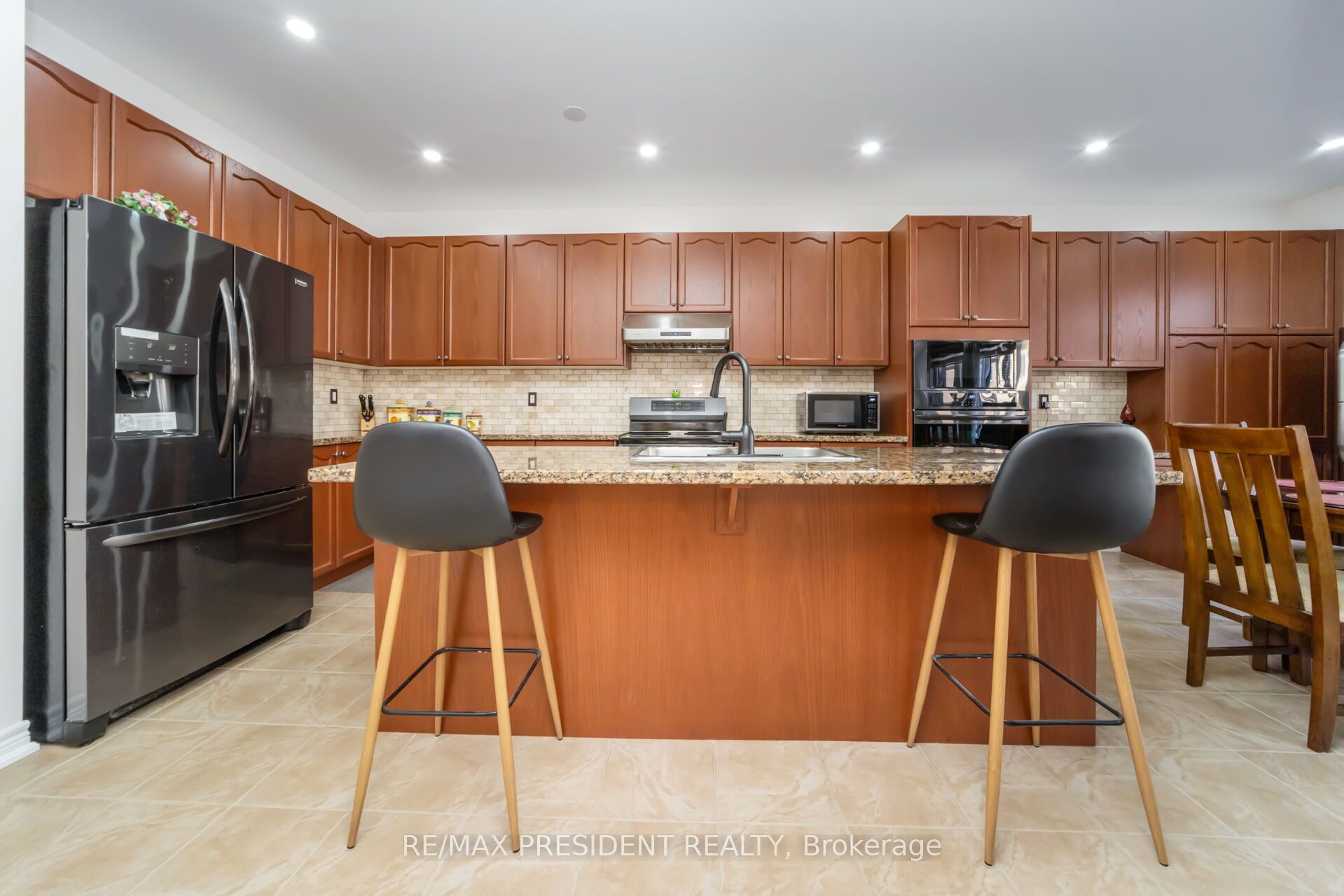 13 Clunburry Road Property Photo 14