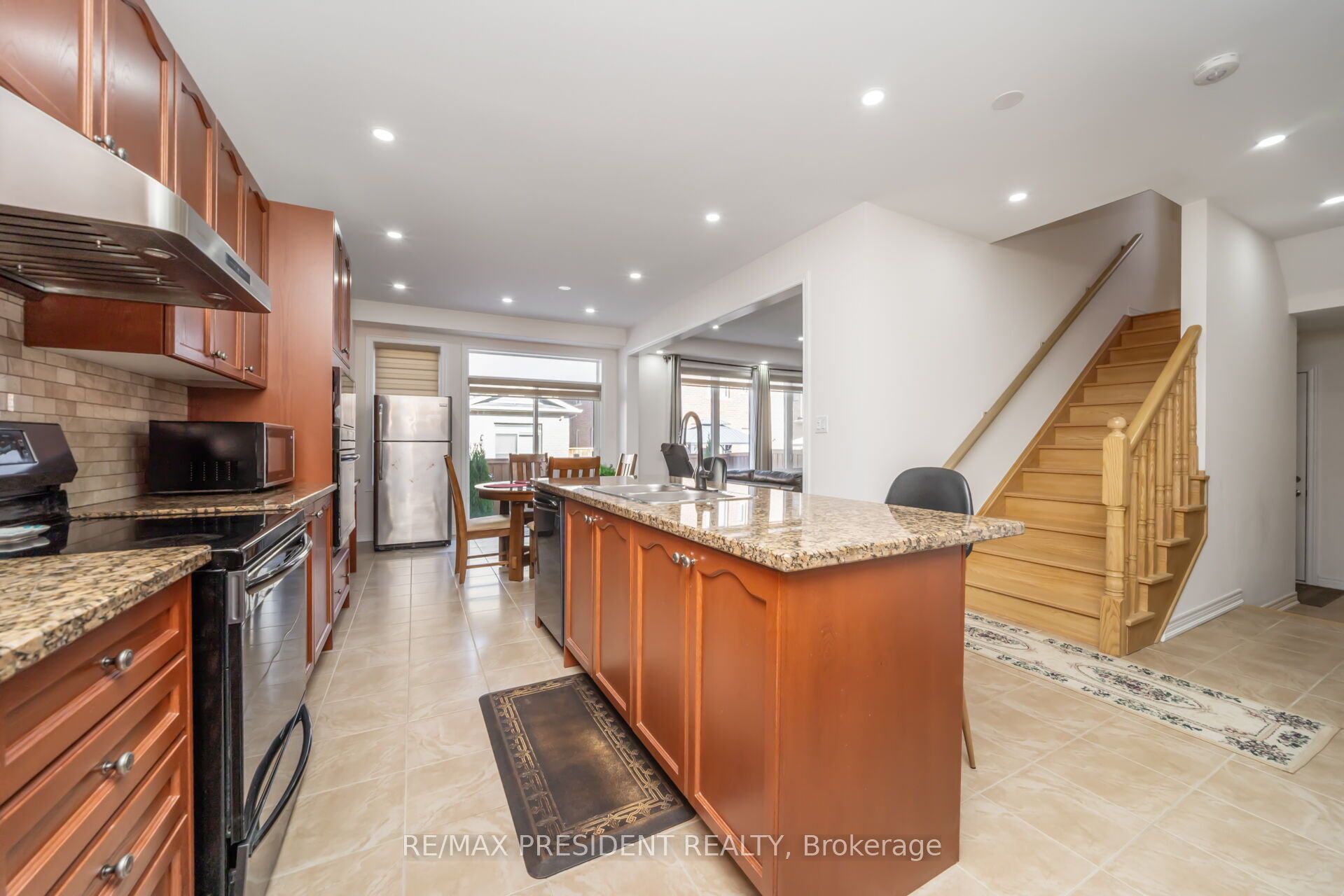 13 Clunburry Road Property Photo 18