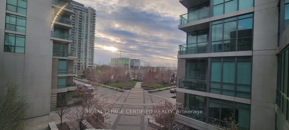 205 Sherway Gardens W 2302 Property Photo 3