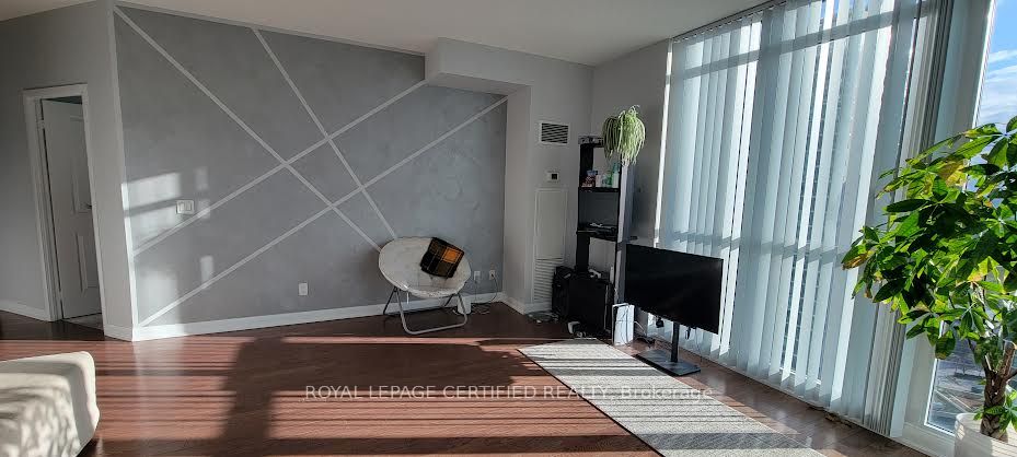 205 Sherway Gardens W 2302 Property Photo 7