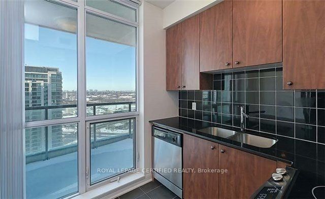 205 Sherway Gardens W 2302 Property Photo 13