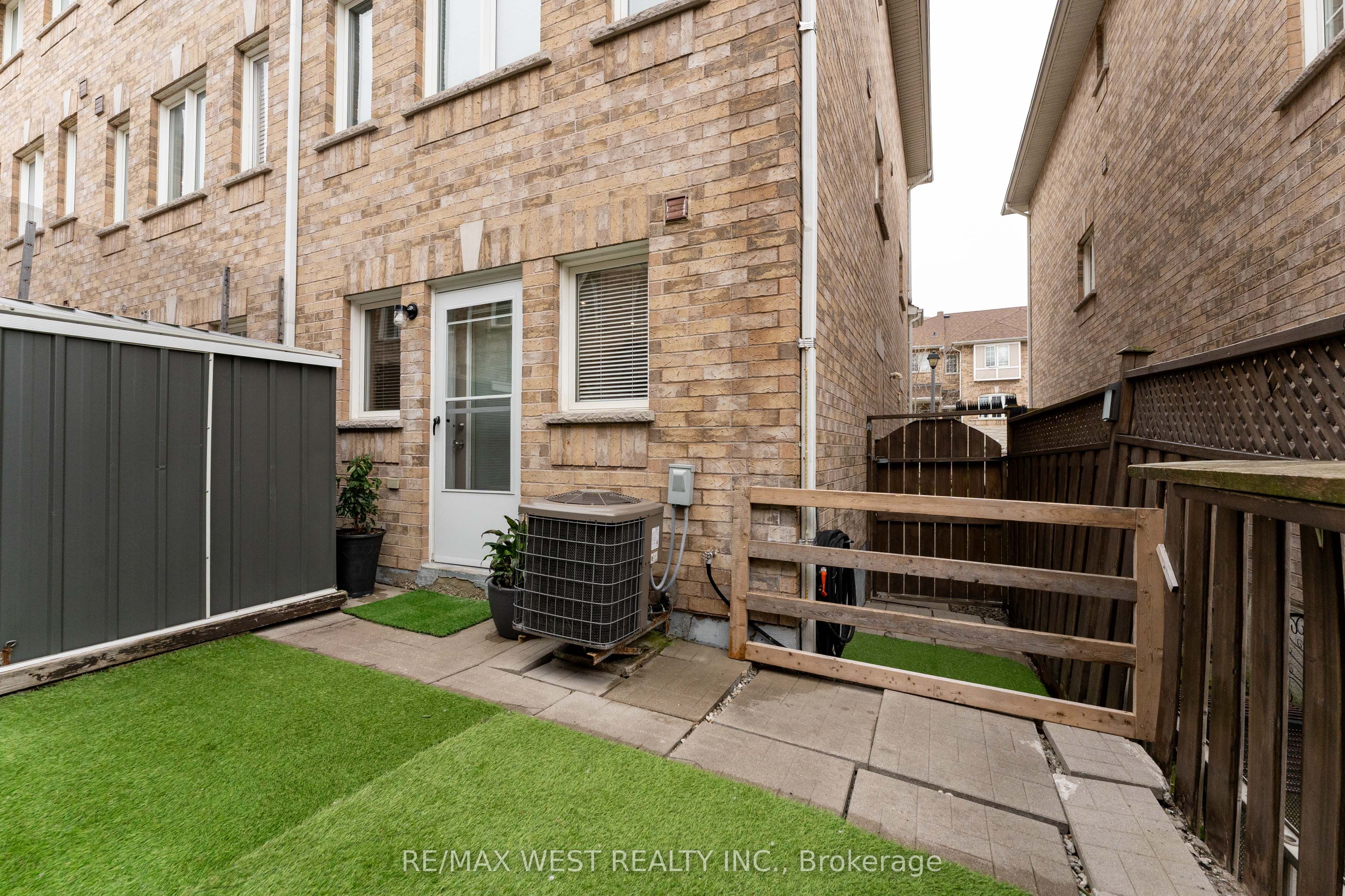 28 Shining Star Crescent Property Photo 41