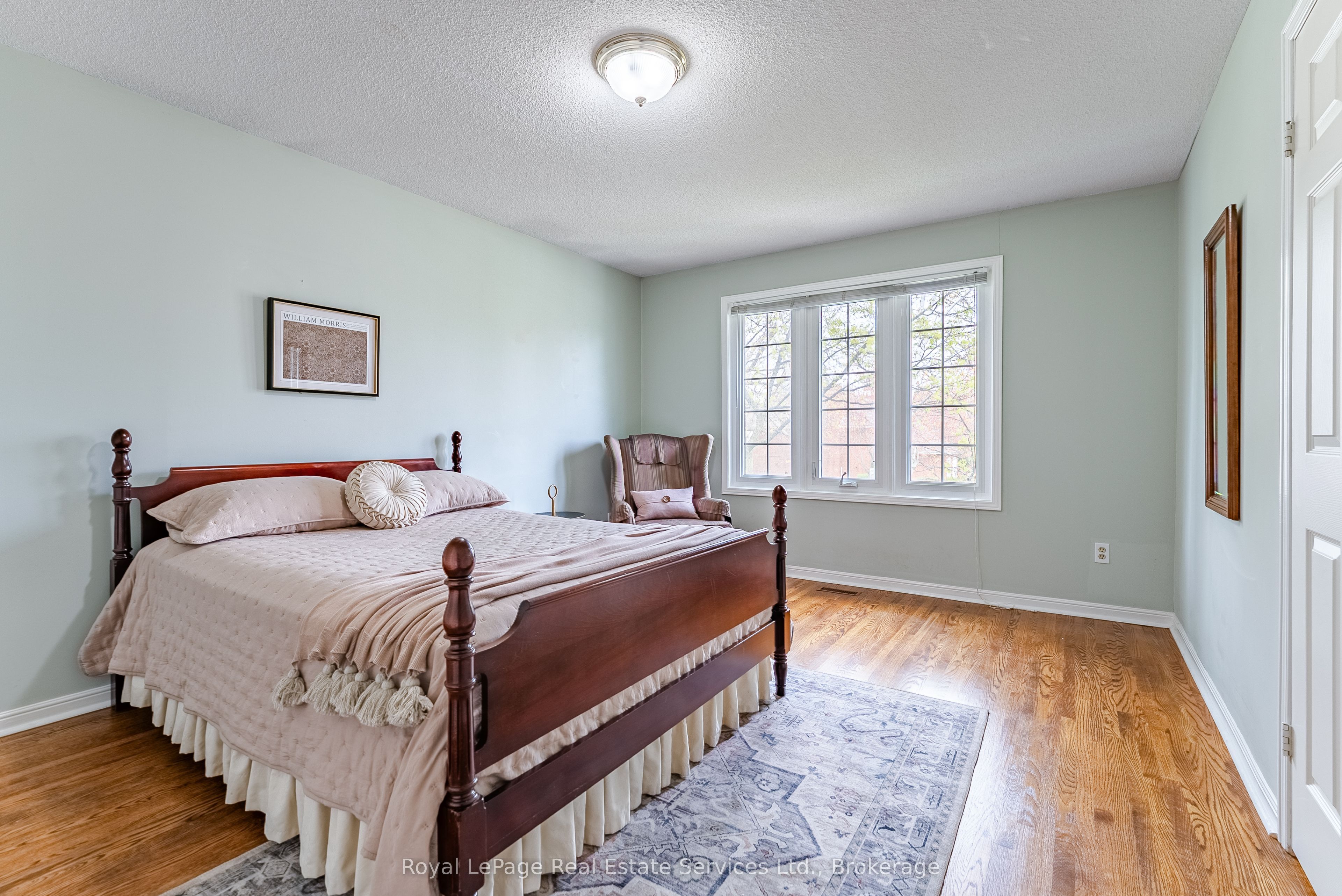 2082 Mississauga Road Property Photo 33