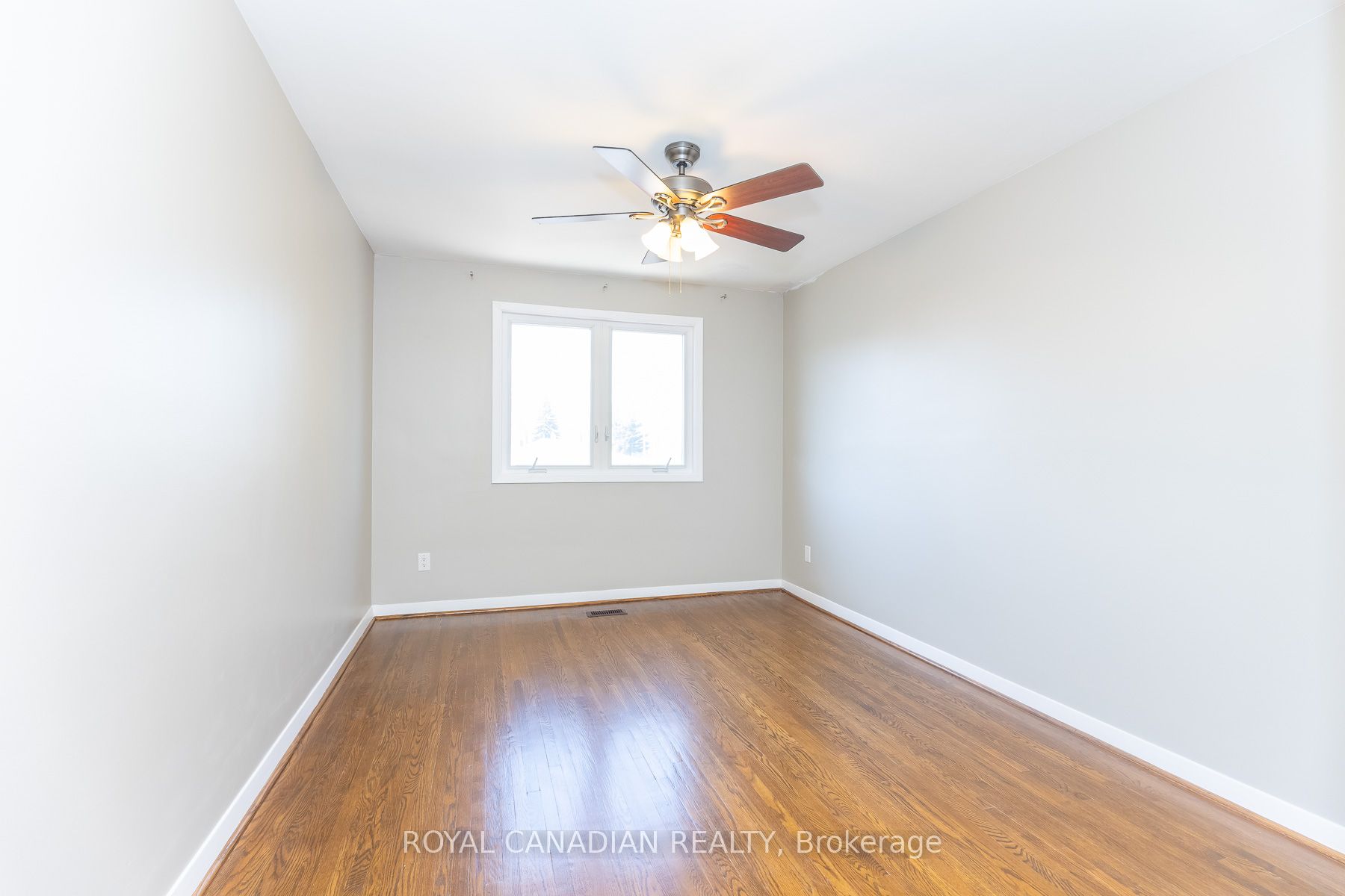 16 Gambello Crescent Property Photo 22