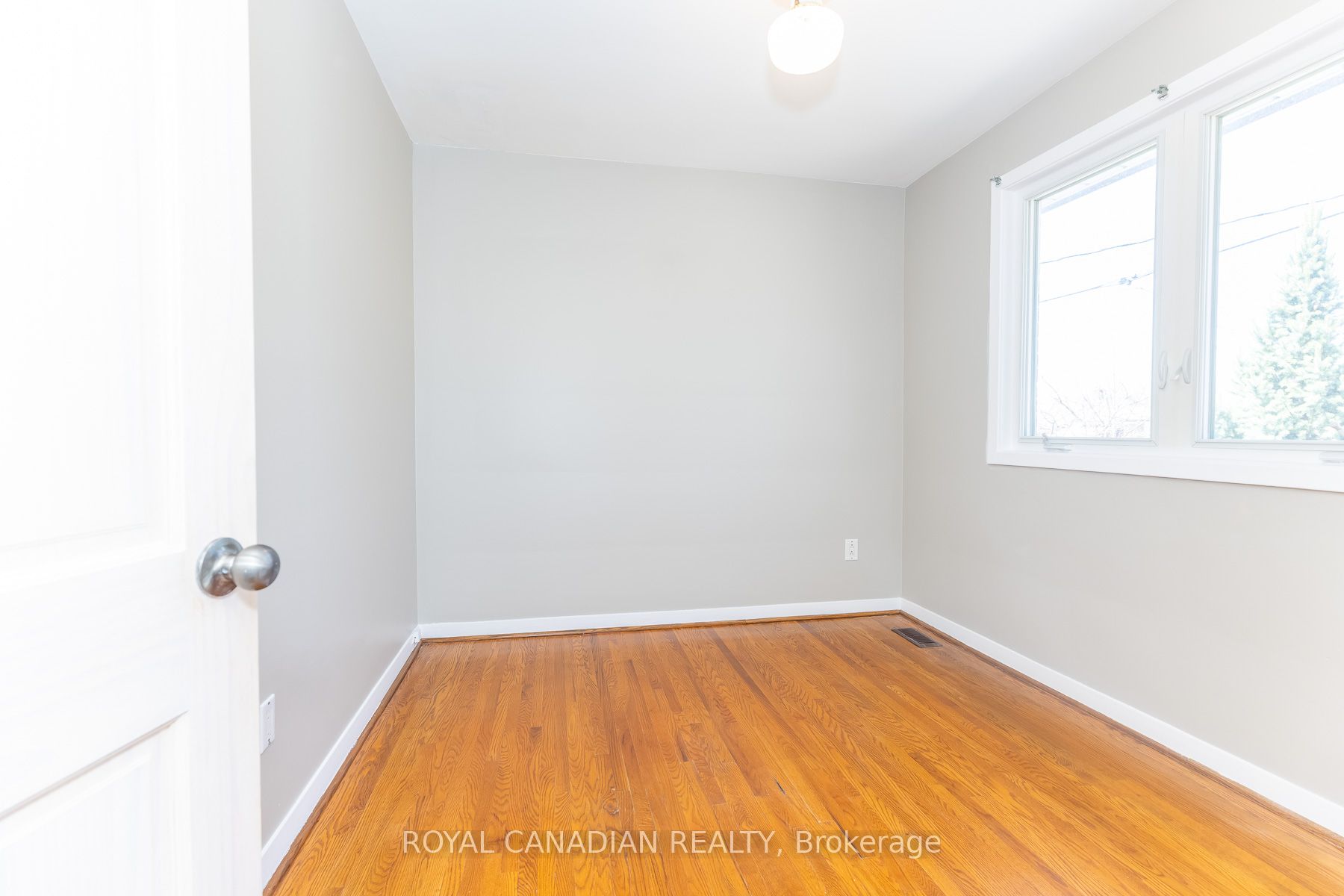 16 Gambello Crescent Property Photo 25