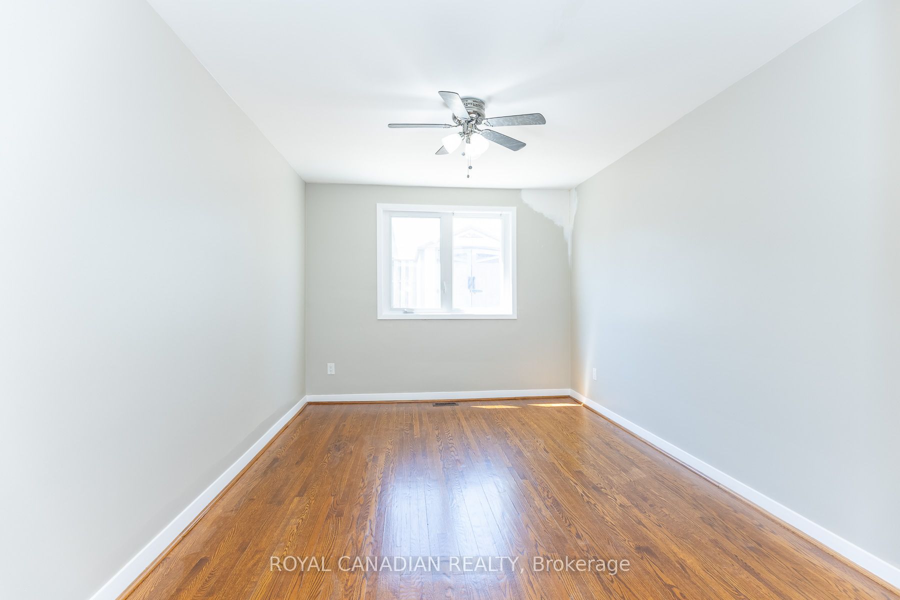16 Gambello Crescent Property Photo 35