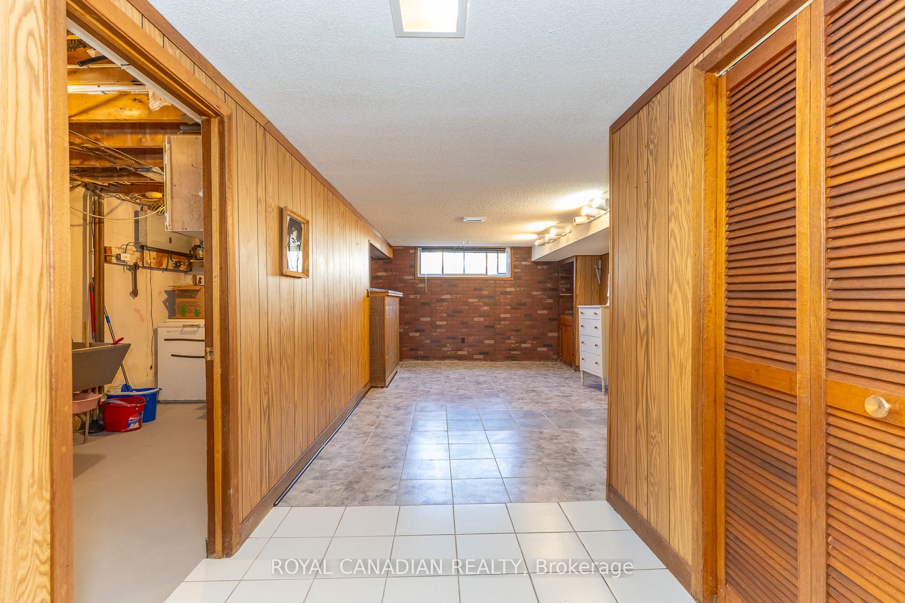 16 Gambello Crescent Property Photo 39