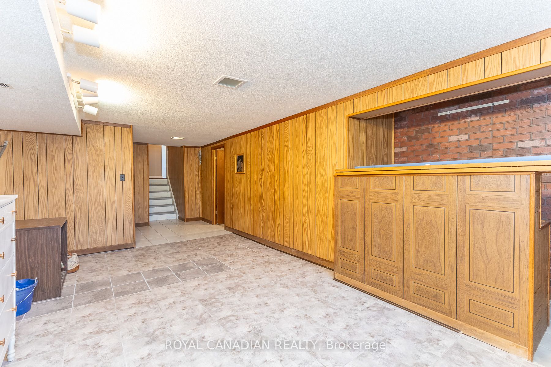 16 Gambello Crescent Property Photo 41